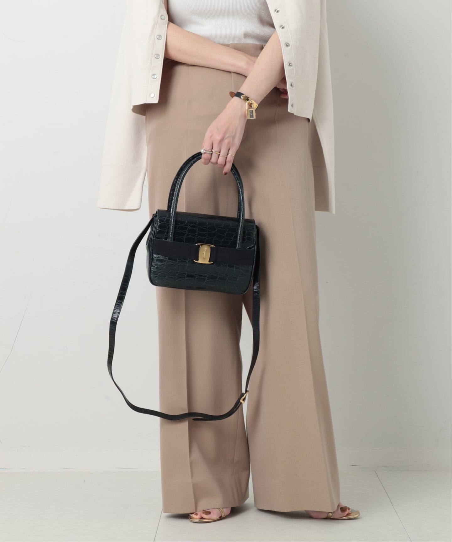VINTAGE FERRAGAMO/フェラガモ】 Vara ハンドバッグ 2way