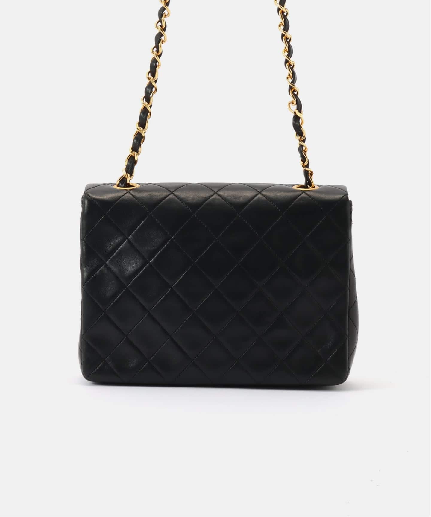 VINTAGE CHANEL/シャネル】 Matelasse チェーンショルダーバッグ 20