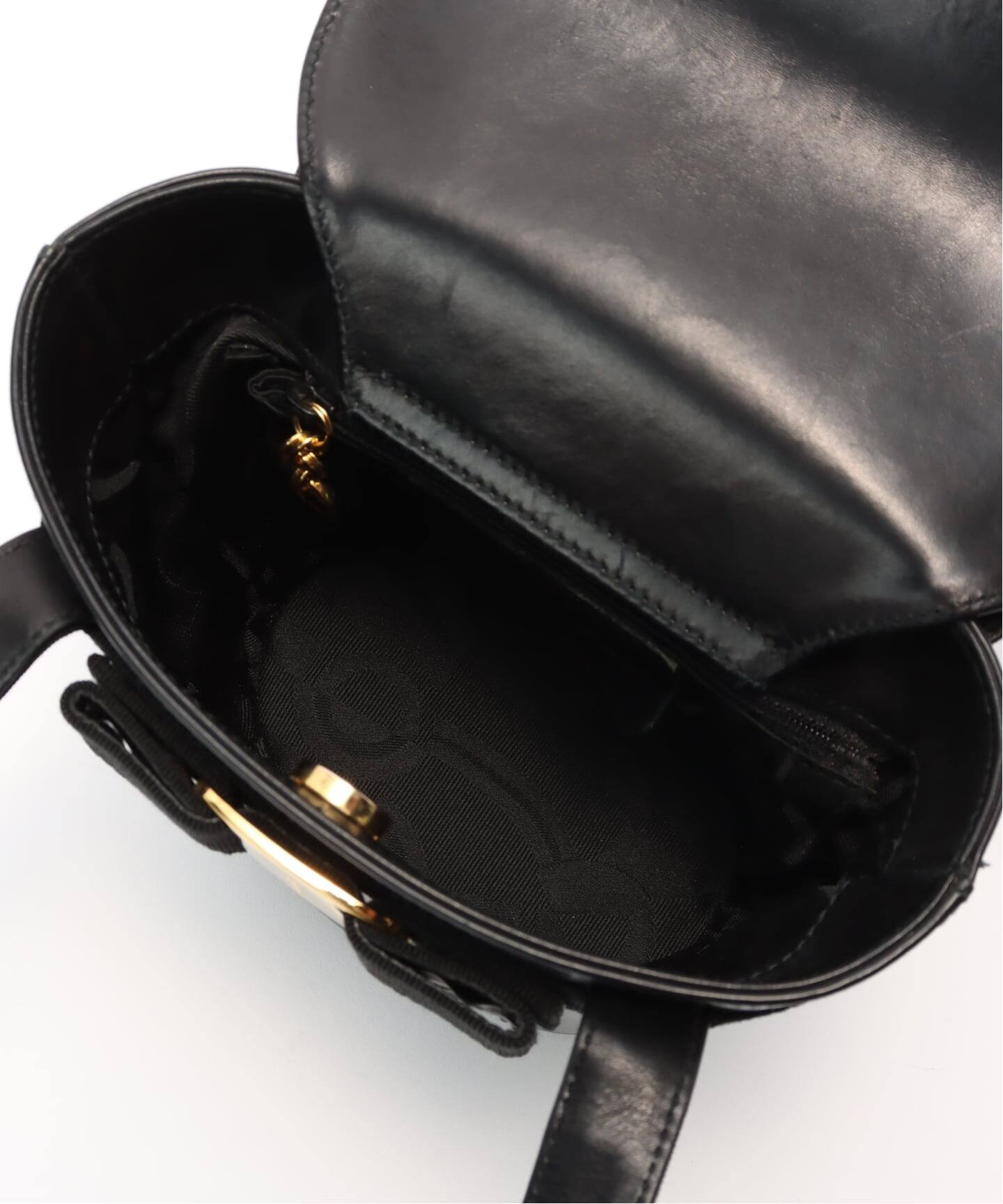 VINTAGE FERRAGAMO/フェラガモ】 Vara バケットハンドバッグ