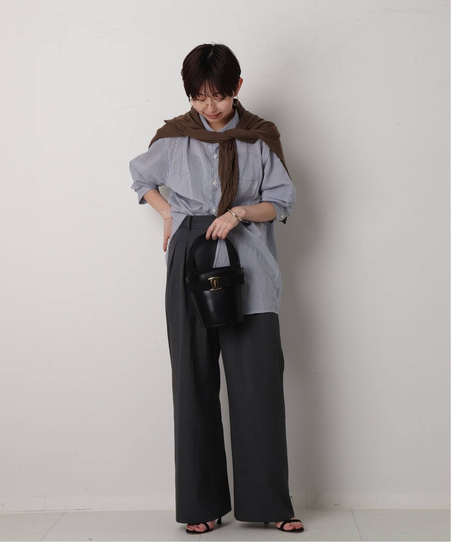 VINTAGE FERRAGAMO/フェラガモ】 Vara バケットハンドバッグ