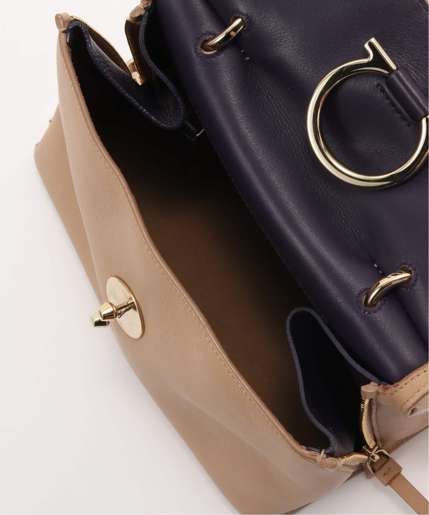 FERRAGAMO/フェラガモ】 Jet set（ハンドバッグ）｜DECOUVERTE（デクー