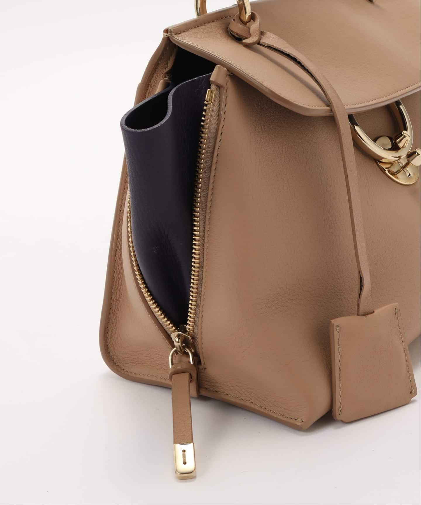 FERRAGAMO/フェラガモ】 Jet set（ハンドバッグ）｜DECOUVERTE（デクー