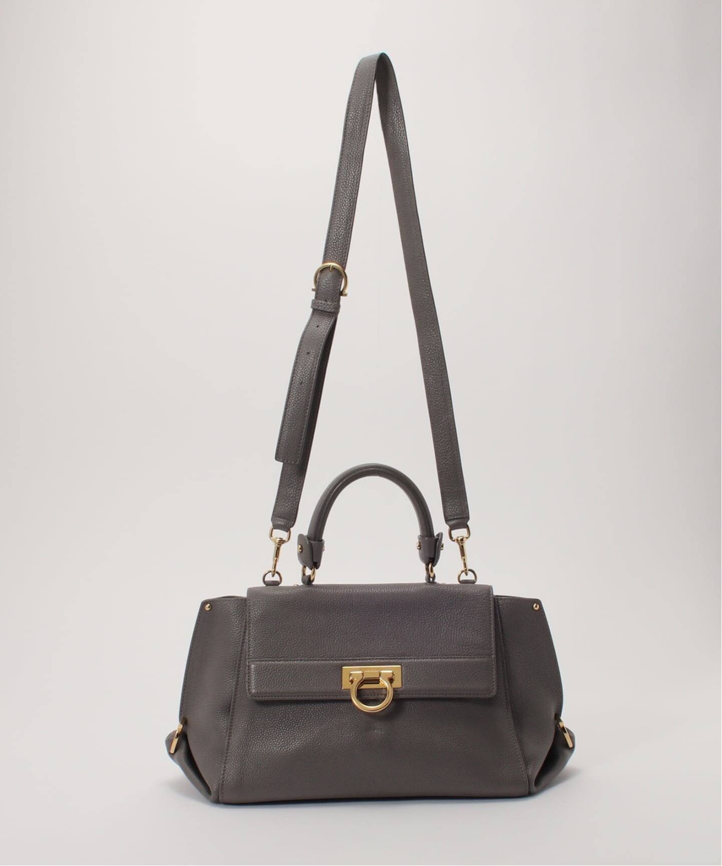 VINTAGE FERRAGAMO/フェラガモ】Sofia 2wayバッグ gancini