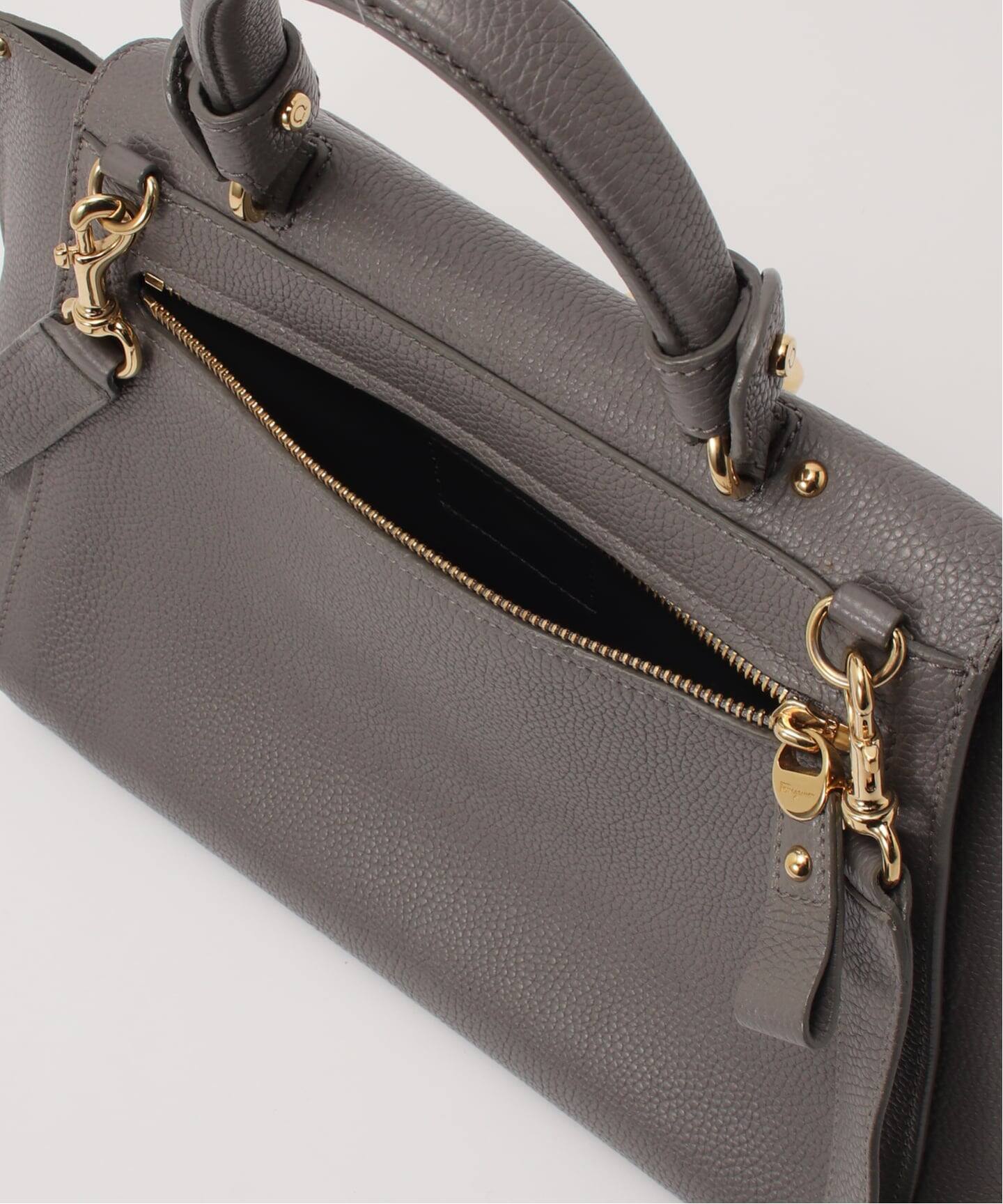 VINTAGE FERRAGAMO/フェラガモ】Sofia 2wayバッグ gancini