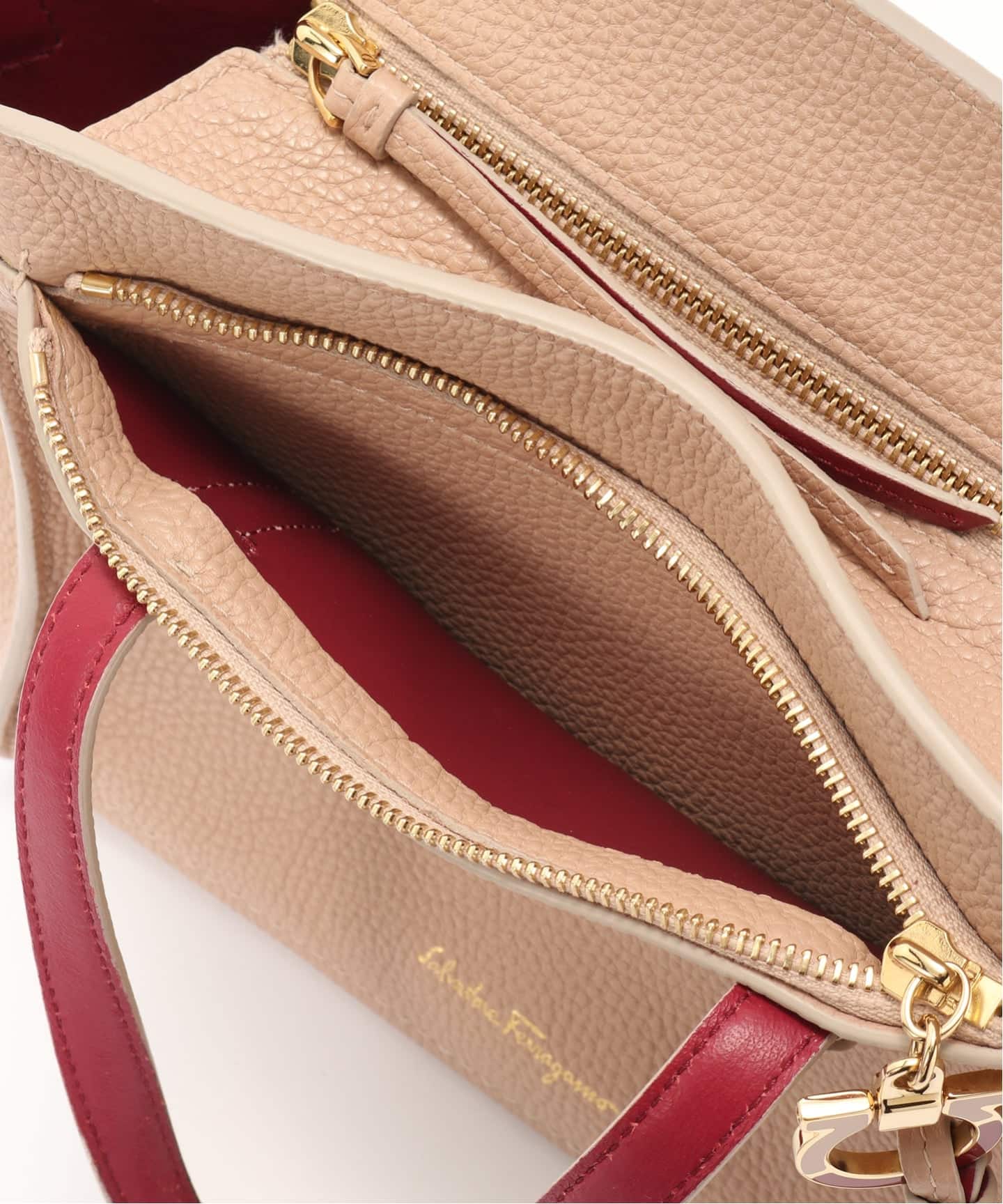 FERRAGAMO/フェラガモ】 Amy 2wayバッグ（ハンドバッグ）｜DECOUVERTE