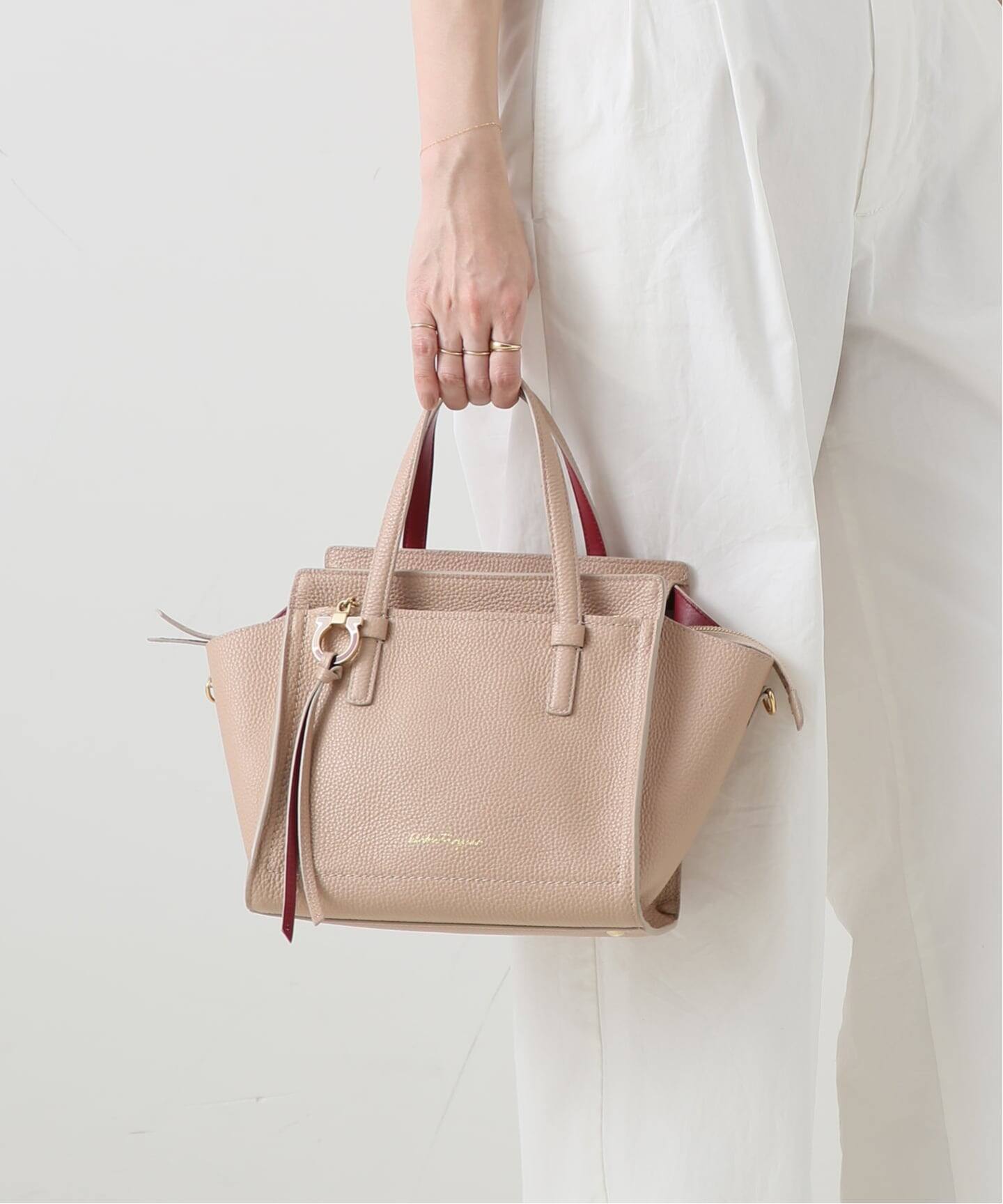 FERRAGAMO/フェラガモ】 Amy 2wayバッグ（ハンドバッグ）｜DECOUVERTE 