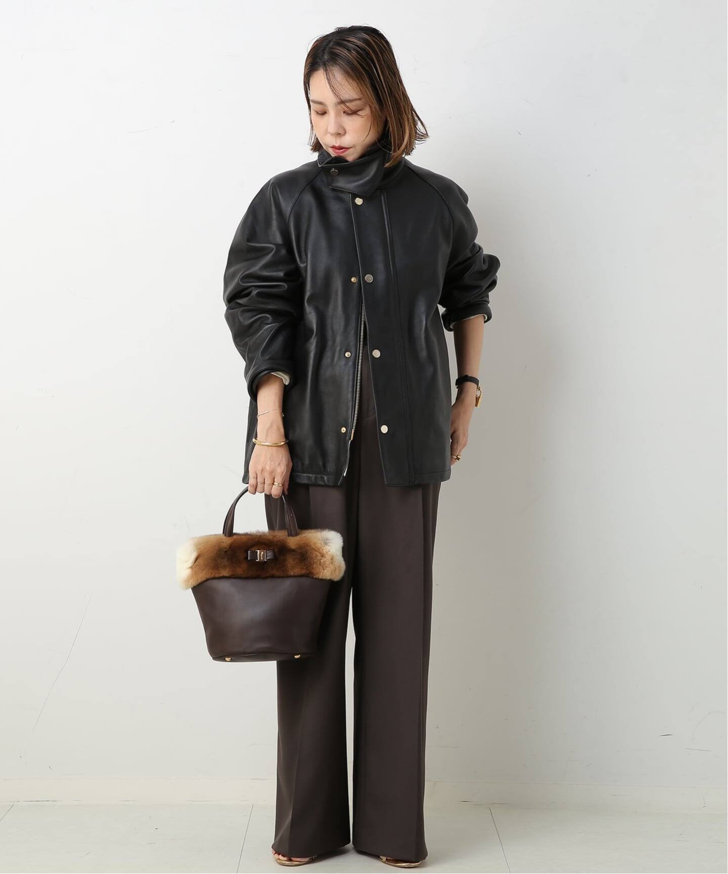 VINTAGE FERRAGAMO/フェラガモ】ハンドバッグ vara fur（ハンドバッグ 