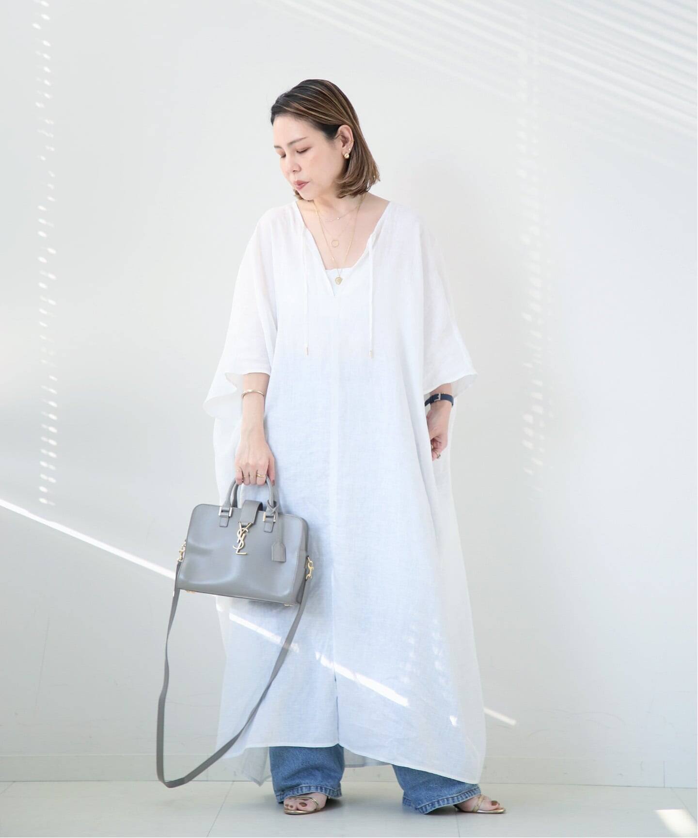 Saint Laurent ベイビーカバス2wayバック　ホワイト SAINT LAURENT/サンローラン】Baby Cabas 2way（ハンドバッグ
