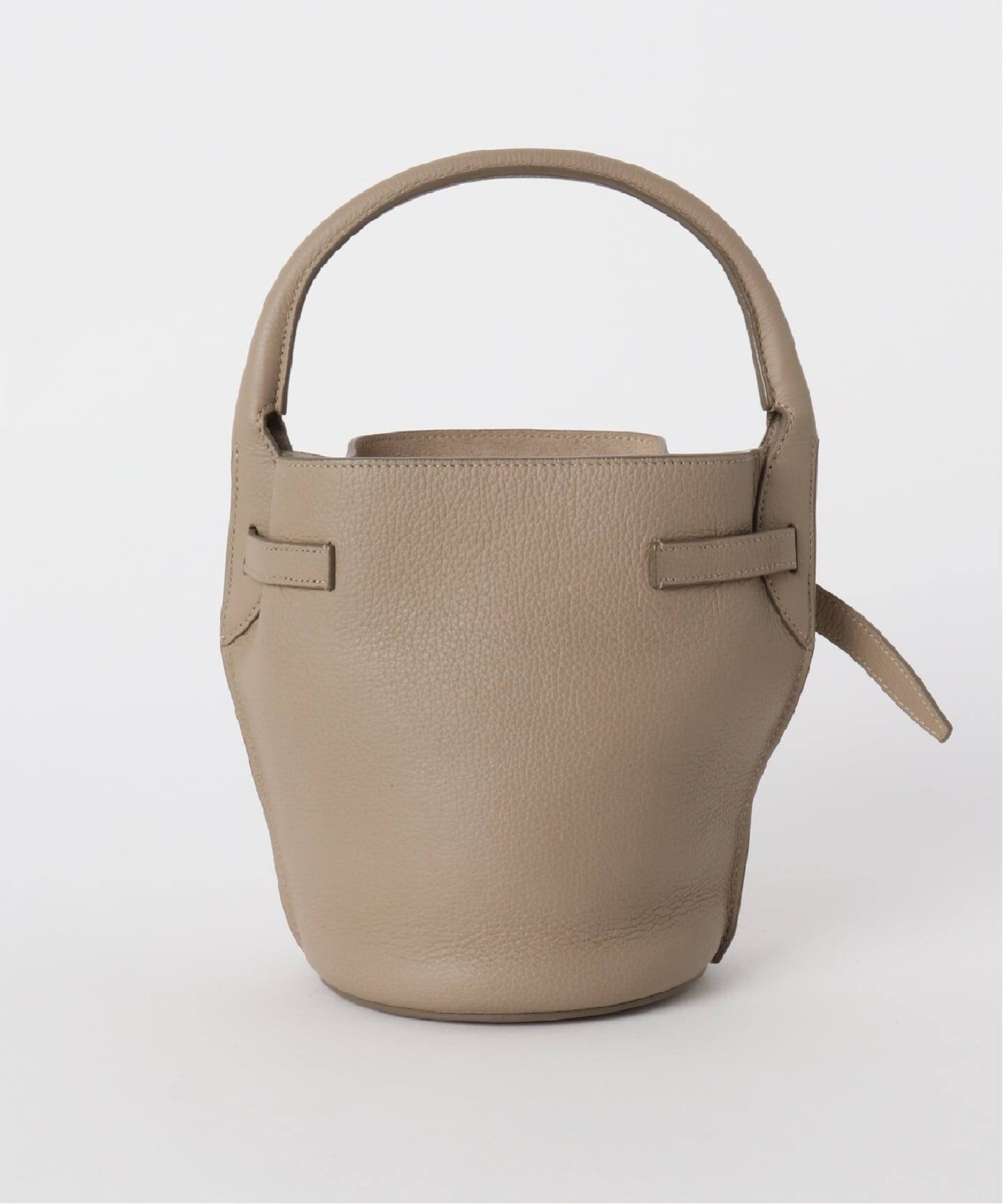 【美品】CELINE セリーヌ ビッグバッグ バケット ナノ 2way CELINE / セリーヌ】より、ビッグバッグナノバケットが買取入荷