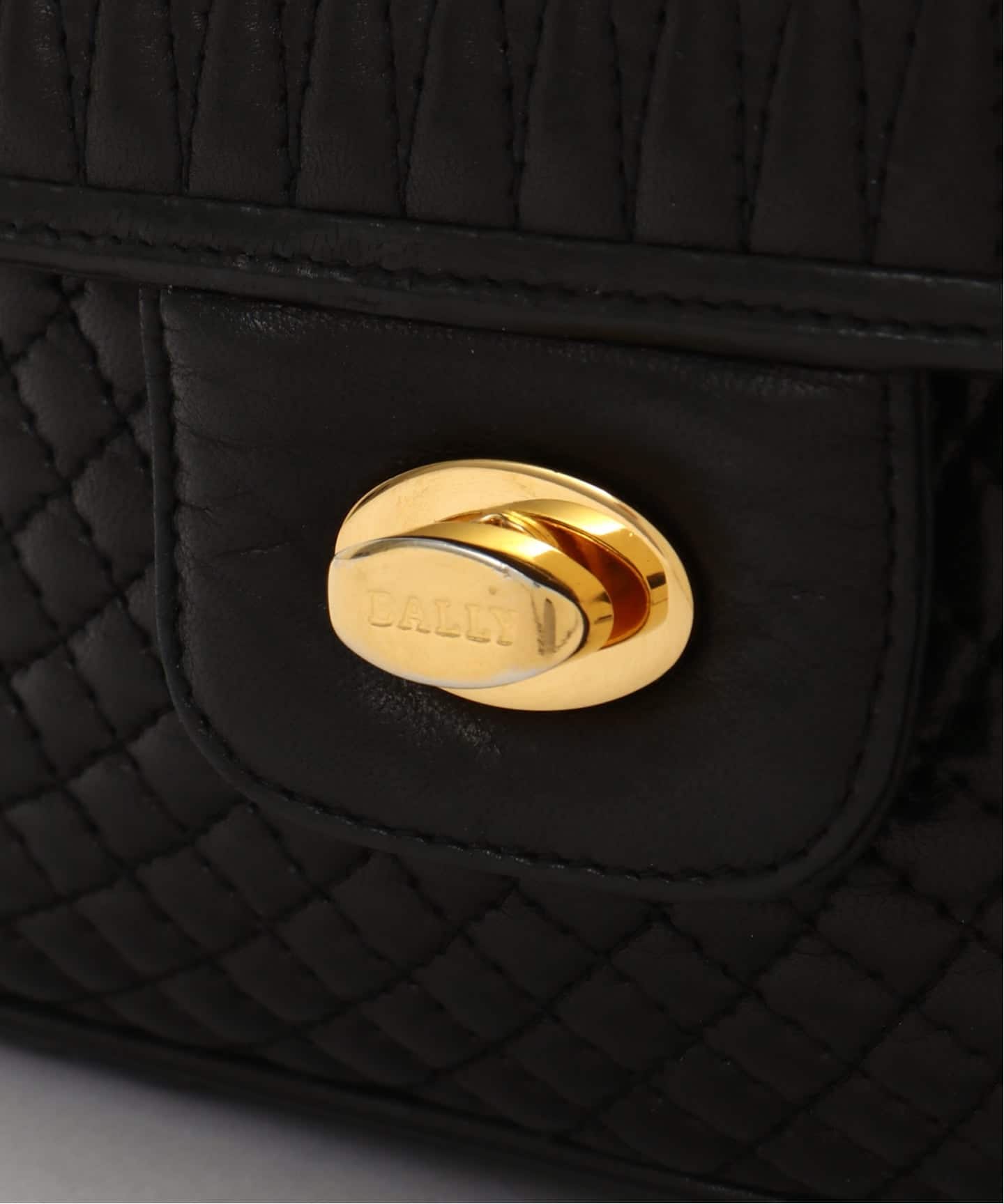 VINTAGE BALLY/バリー】チェーンショルダーバッグ（ショルダーバッグ