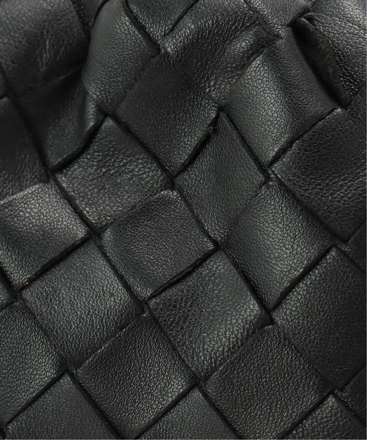 BOTTEGA VENETA/ボッテガ ヴェネタ】The pouch mini intrecciato