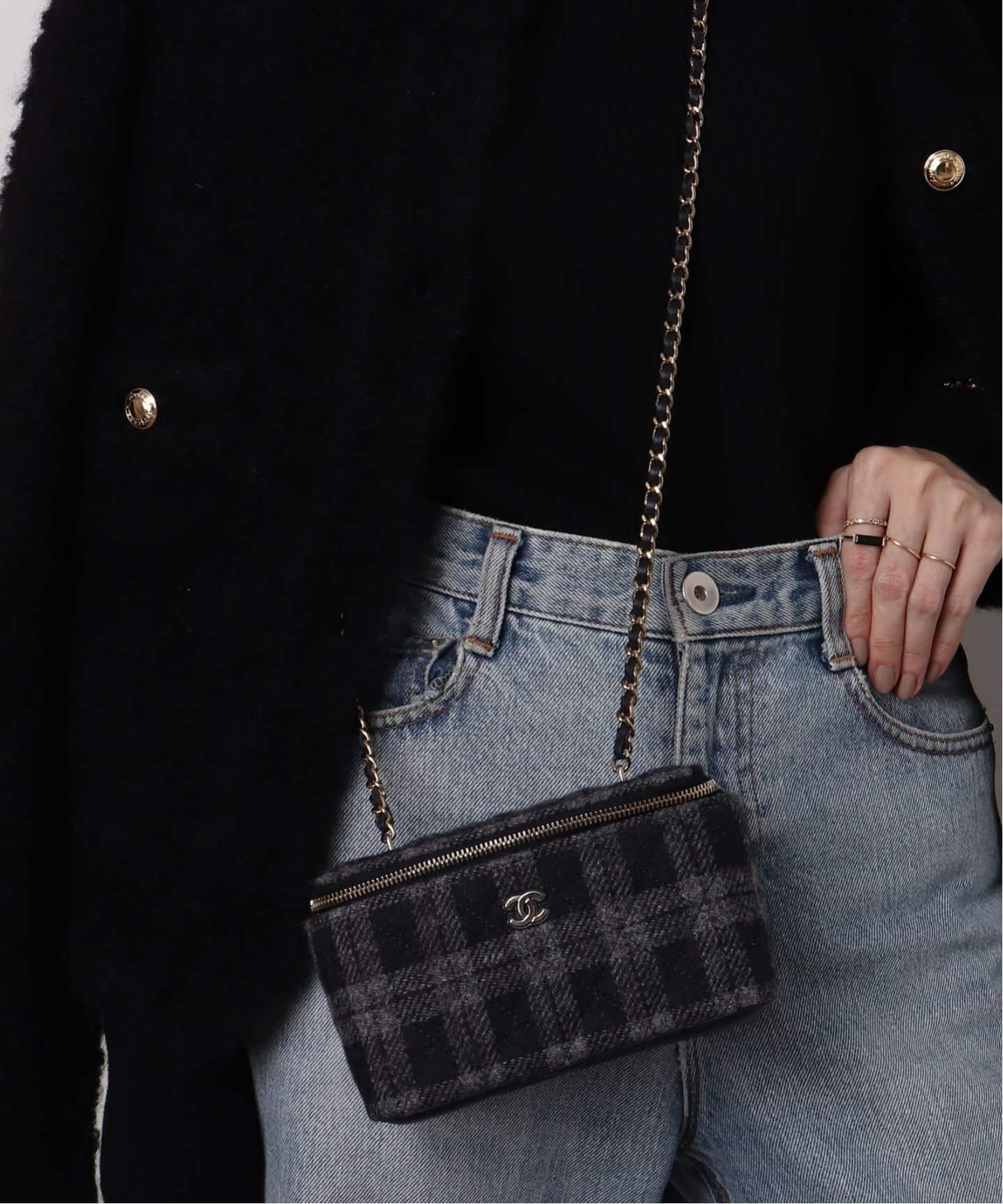 CHANELミニヴァニティショルダーバッグ　新品未使用 CHANEL/シャネル】ミニバニティショルダーバッグ（ショルダーバッグ