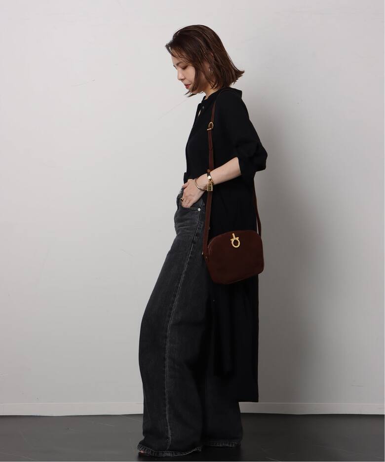 VINTAGE FERRAGAMO/フェラガモ】 Gancini ショルダーバッグ suede 
