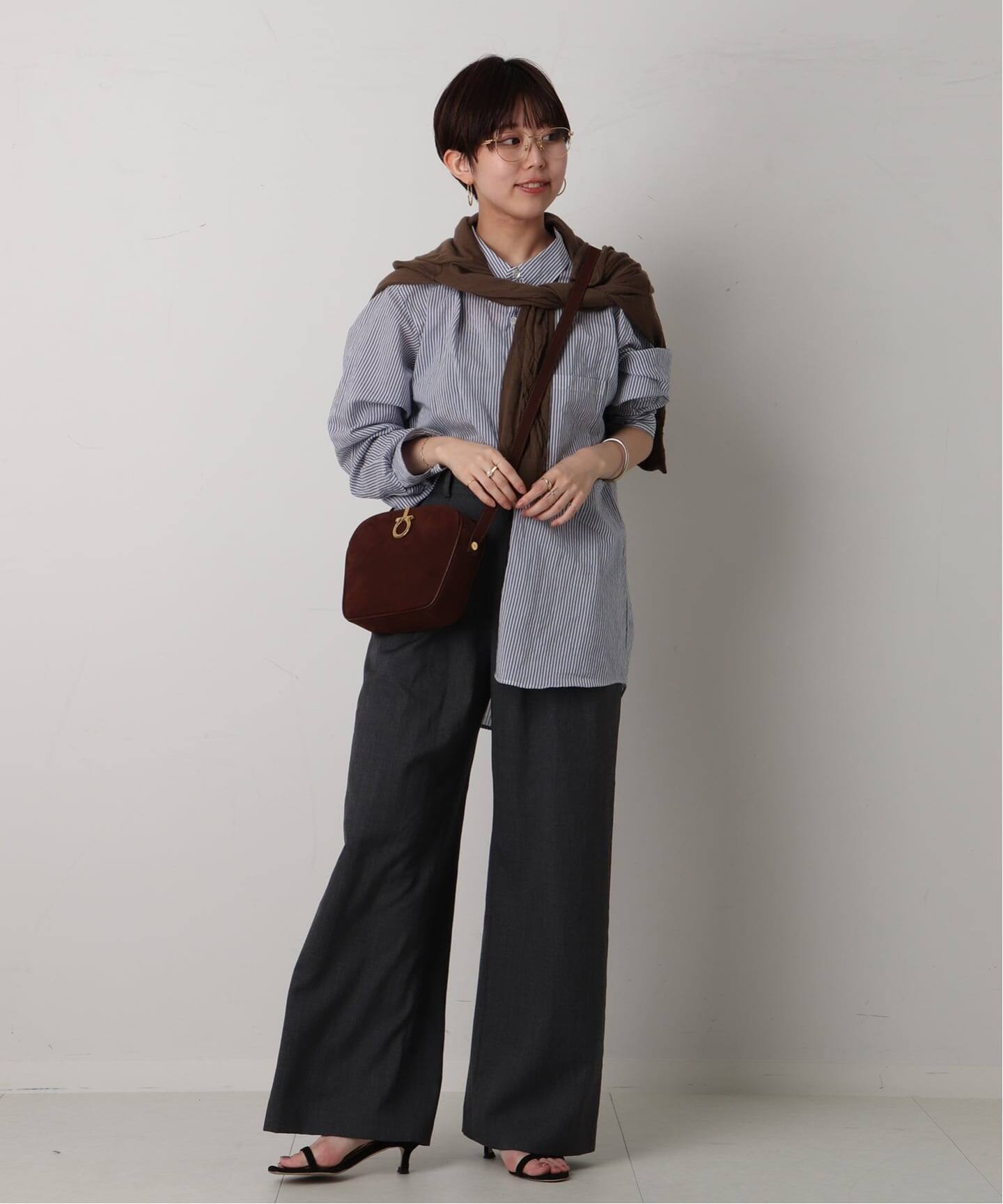 VINTAGE FERRAGAMO/フェラガモ】 Gancini ショルダーバッグ suede