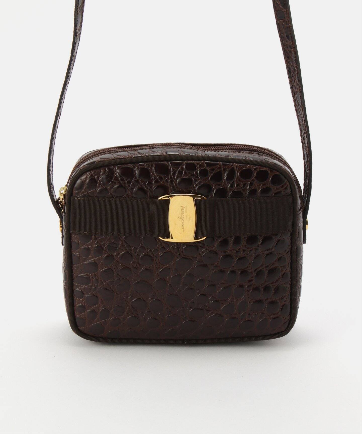 Salvatore Ferragamo♡ヴィンテージショルダーバッグ ヴァラ Ferragamo VARA金具ショルダーバッグ