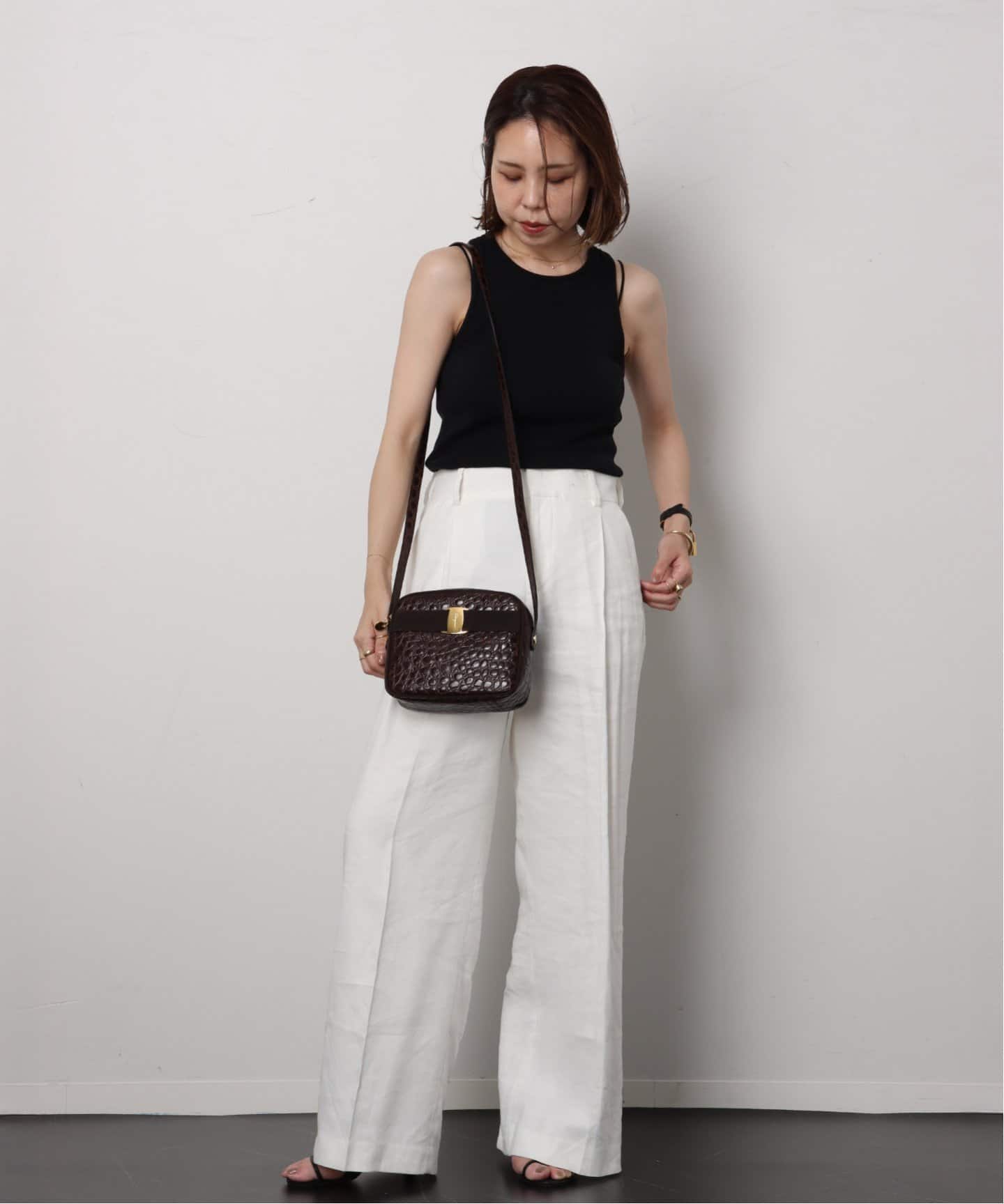 VINTAGE FERRAGAMO/フェラガモ】Vara ショルダーバッグ