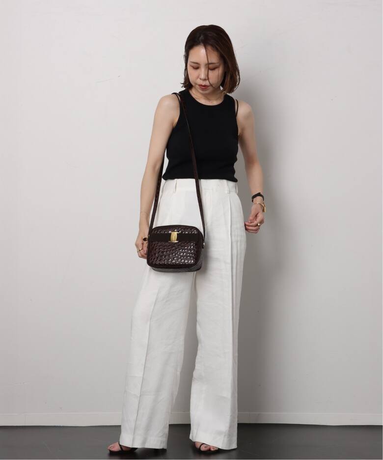 VINTAGE FERRAGAMO/フェラガモ】Vara ショルダーバッグ（ショルダー 