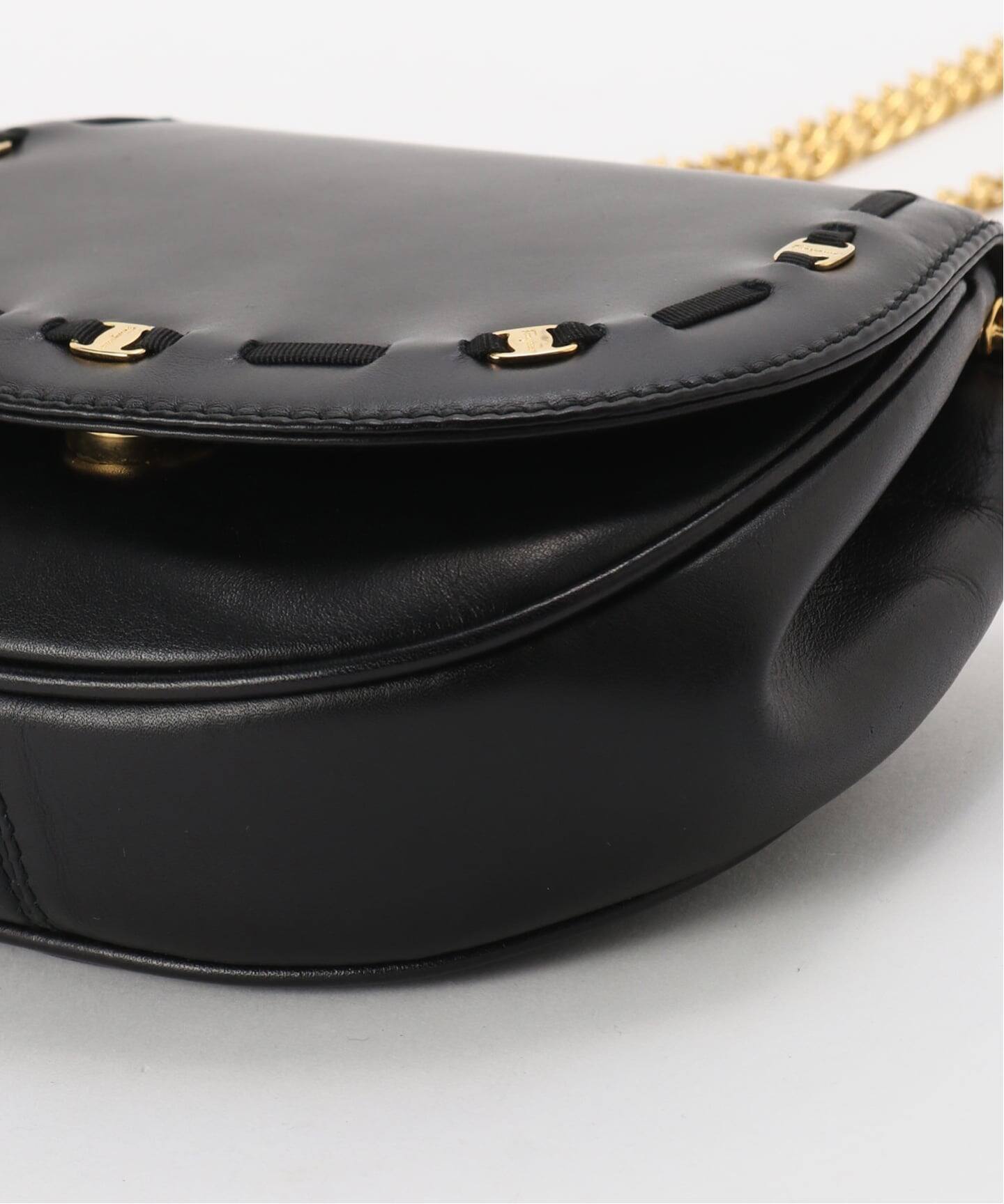 VINTAGE FERRAGAMO/フェラガモ】 Vara チェーンショルダー ミニバッグ