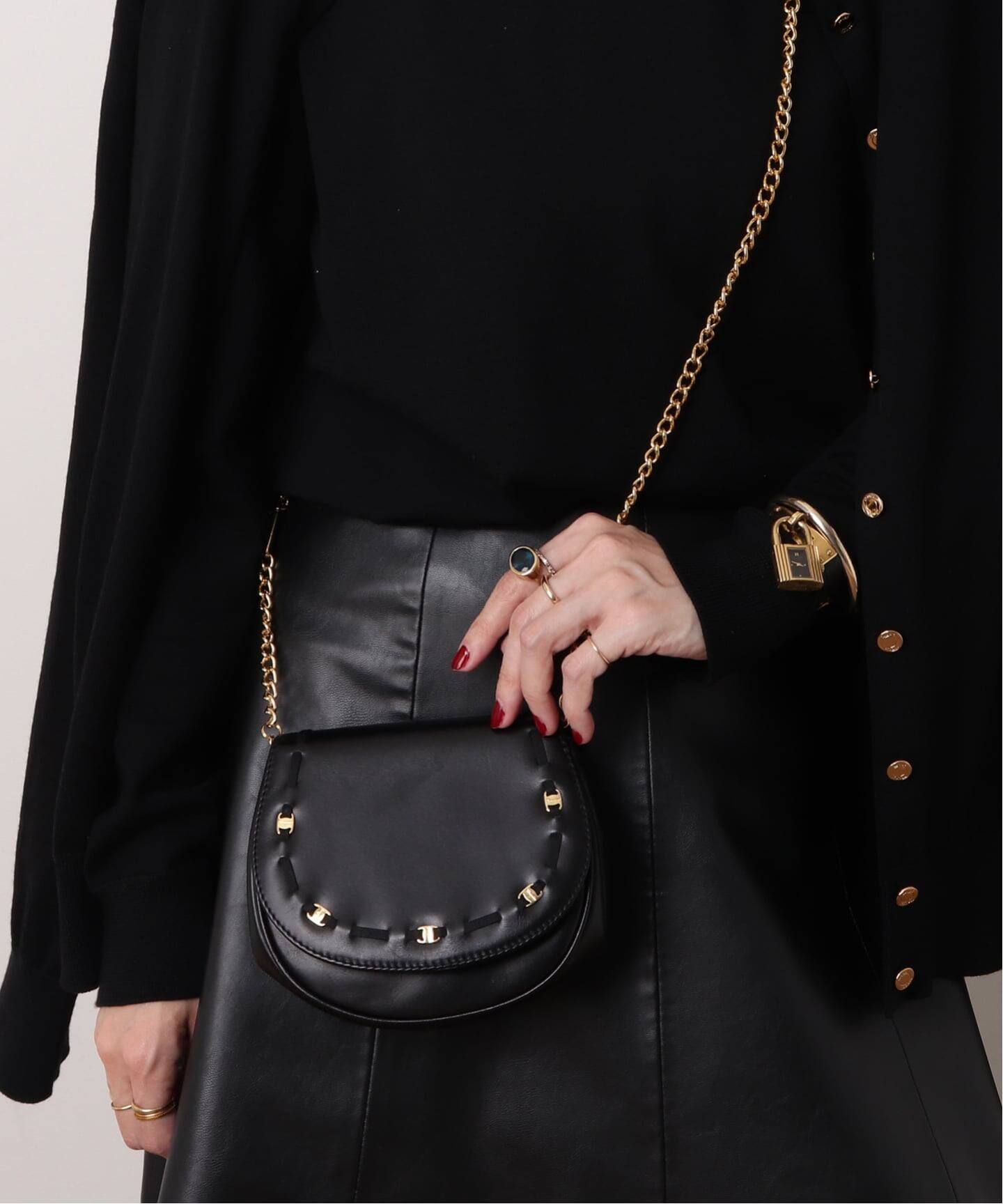 VINTAGE FERRAGAMO/フェラガモ】 Vara チェーンショルダー ミニバッグ 