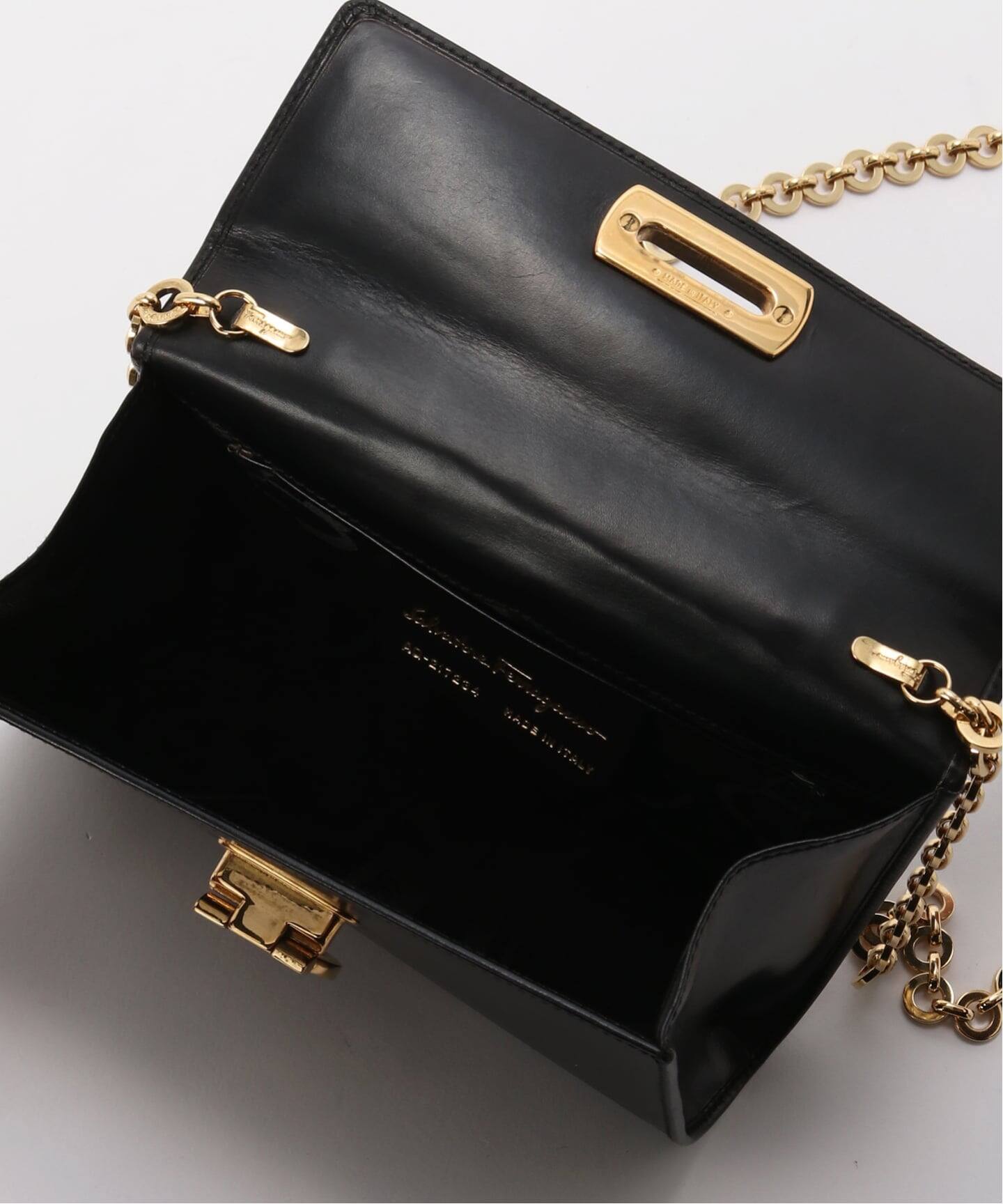 VINTAGE FERRAGAMO/フェラガモ】 Gancini チェーンショルダーバッグ