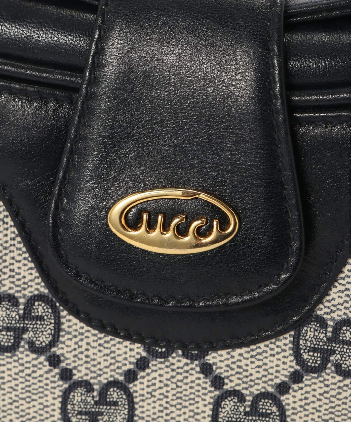 VINTAGE GUCCI /グッチ】 ショルダーバッグ gg（ショルダーバッグ