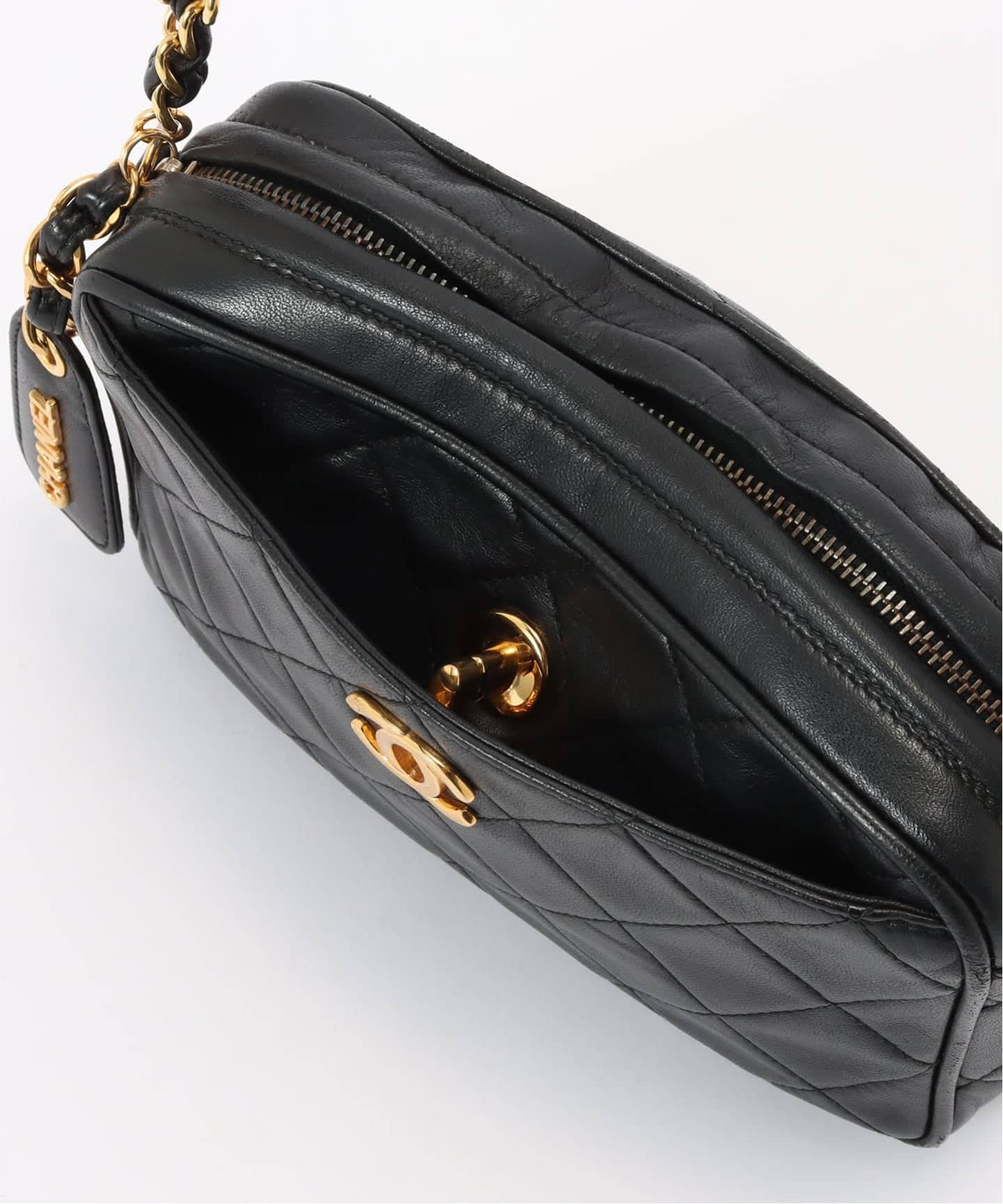VINTAGE CHANEL/シャネル】Matelasse チェーンショルダーバッグ 18