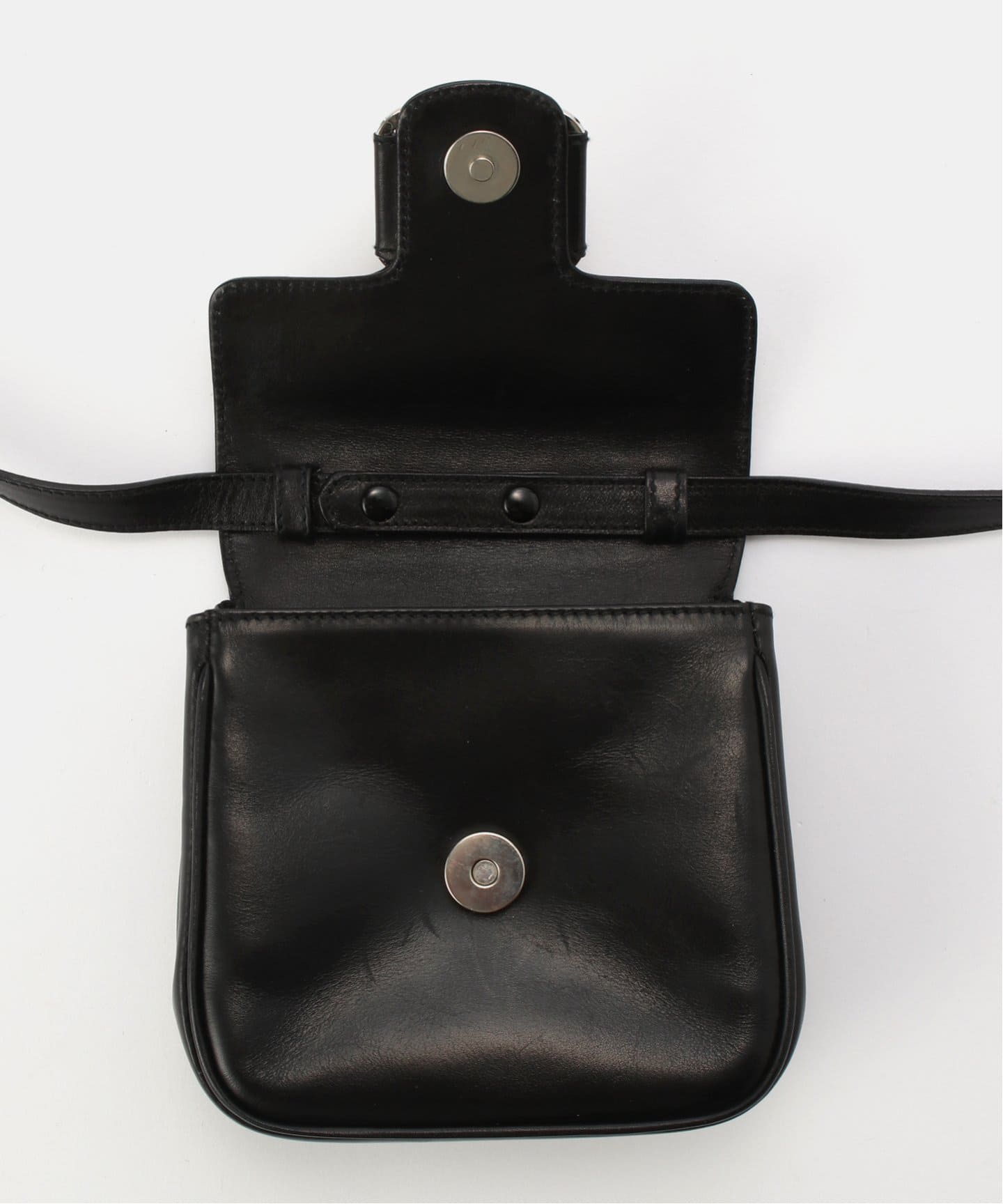 SALE♪関税込【FERRAGAMO 】VARA ミニショルダーバッグ 楽天市場】フェラガモ FERRAGAMO ショルダーバッグ ミニバッグ