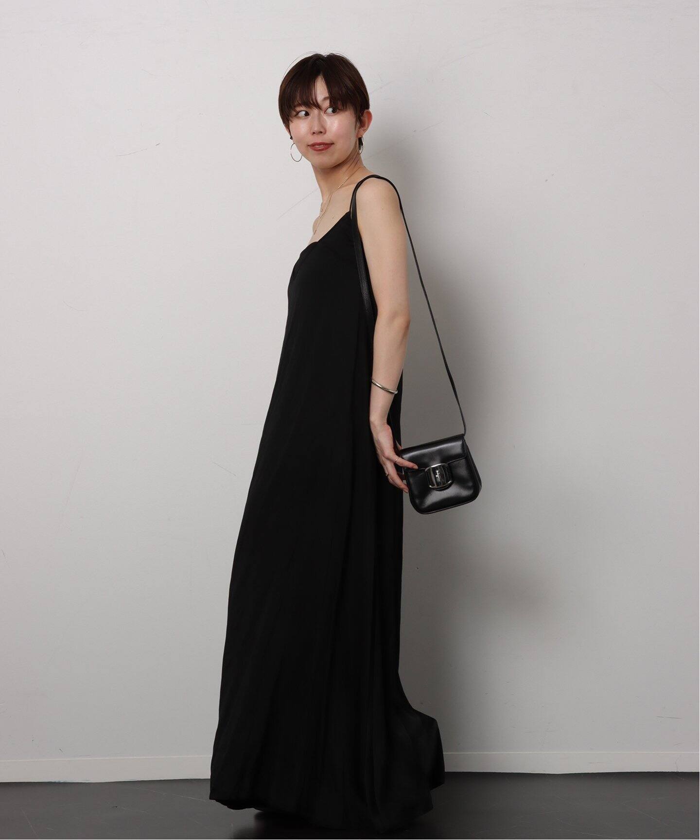 Salvatore Ferragamo Vara ミニショルダーバッグ VINTAGE FERRAGAMO/フェラガモ】 Vara ミニショルダーバッグ