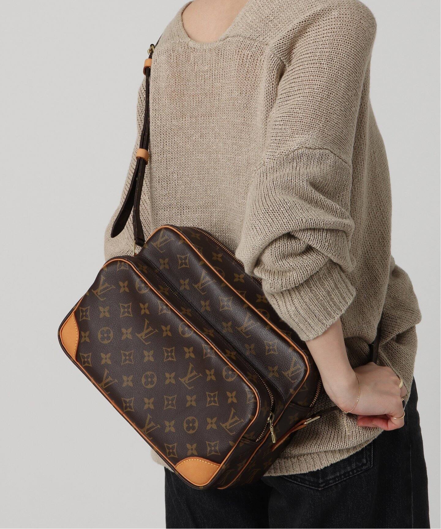✨美品✨ ルイヴィトン ナイル モノグラム ショルダーバッグ