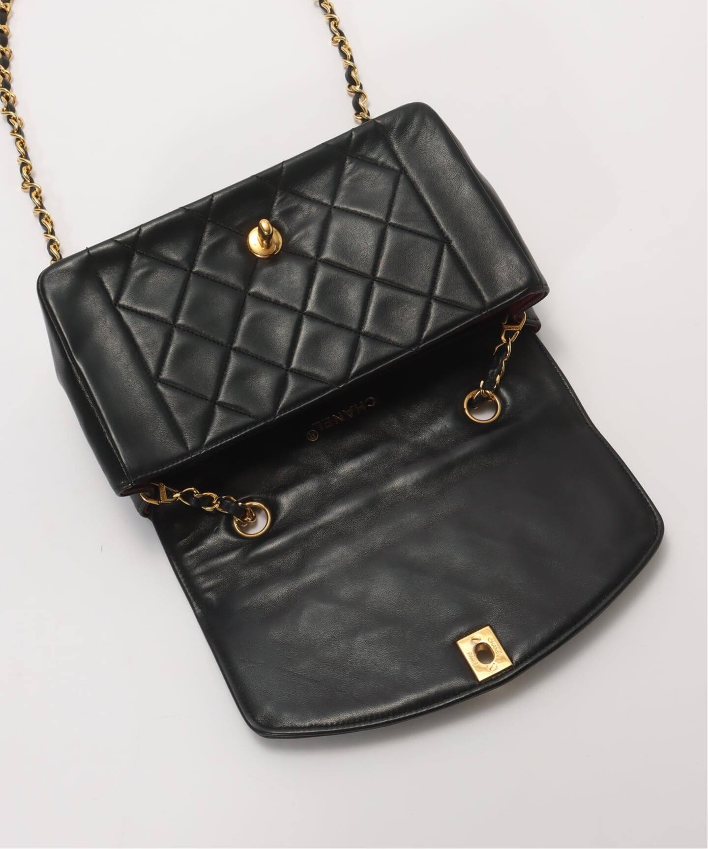 VINTAGE CHANEL/シャネル】Matelasse ショルダーバッグ 22 diana