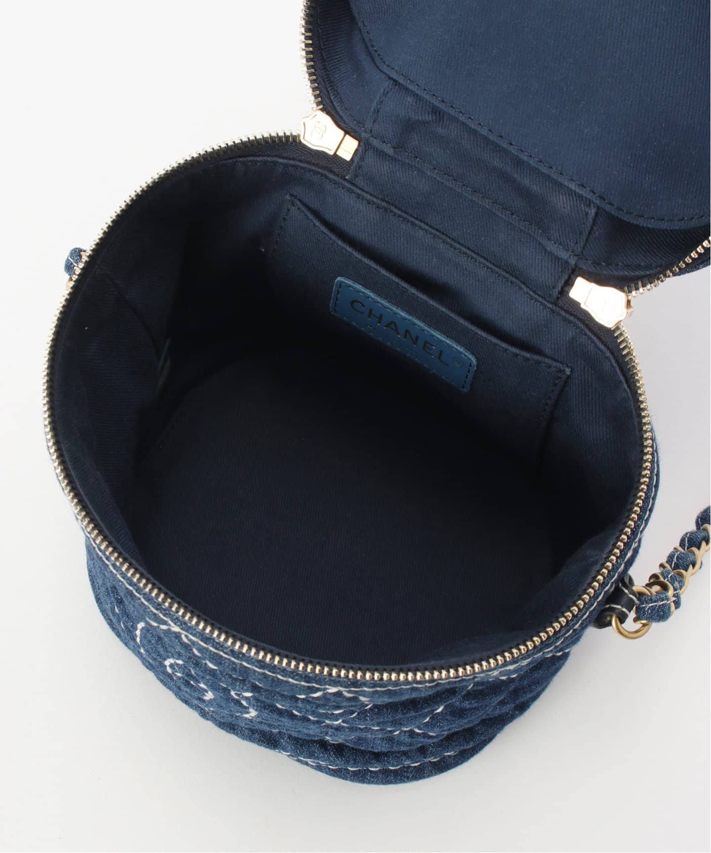 CHANEL シャネル　デニム バニティ　ヴィンテージ VINTAGE CHANEL/シャネル】バニティショルダーバッグ denim