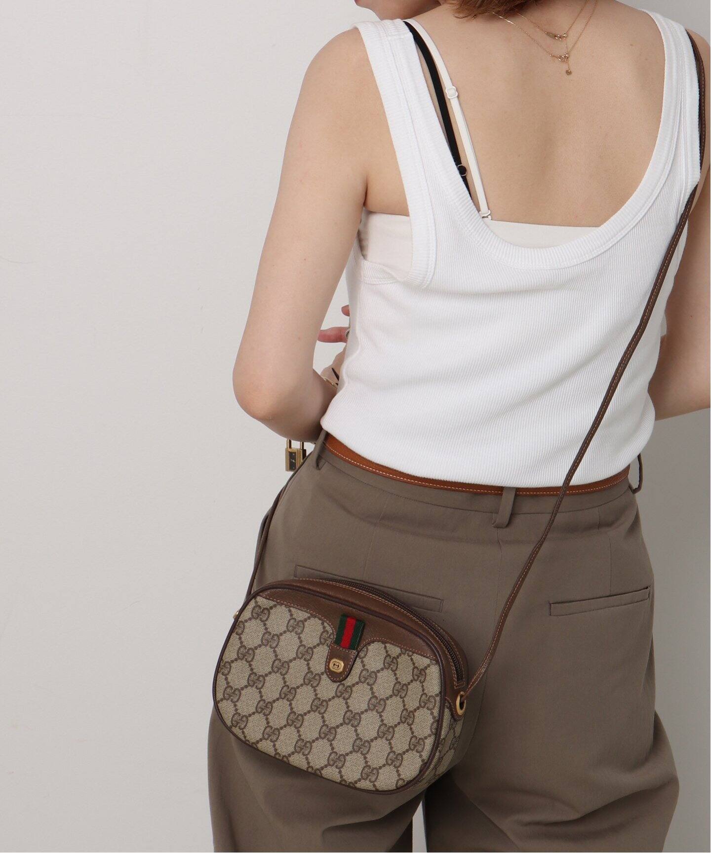 VINTAGE●GUCCI●グッチ GG ベージュ ショルダーバッグ VINTAGE GUCCI /グッチ】ショルダーバッグ gg web（ショルダー