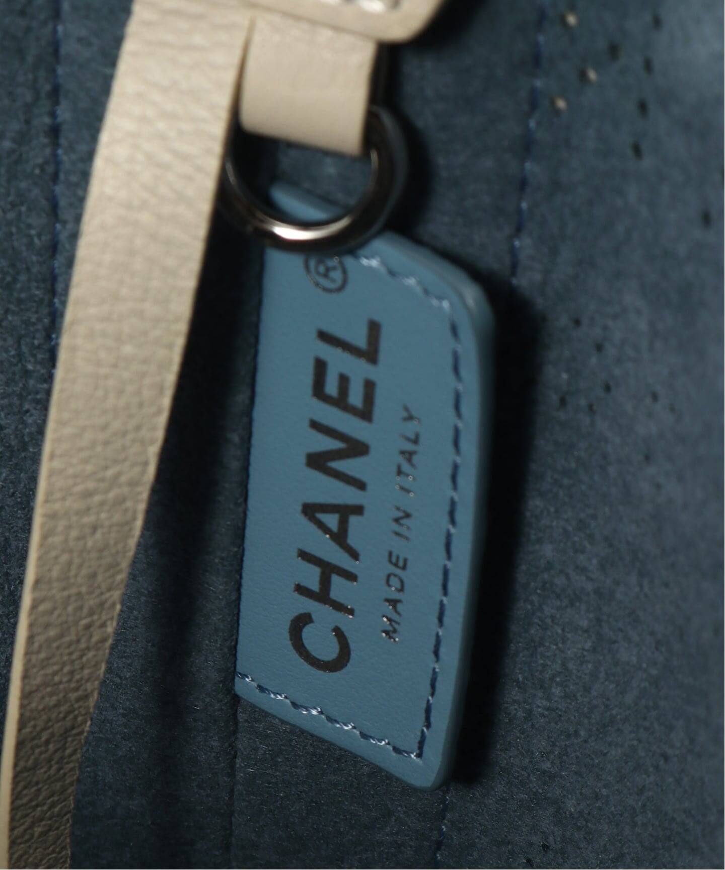 CHANEL/シャネル】パンチング 2wayバッグ（ショルダーバッグ