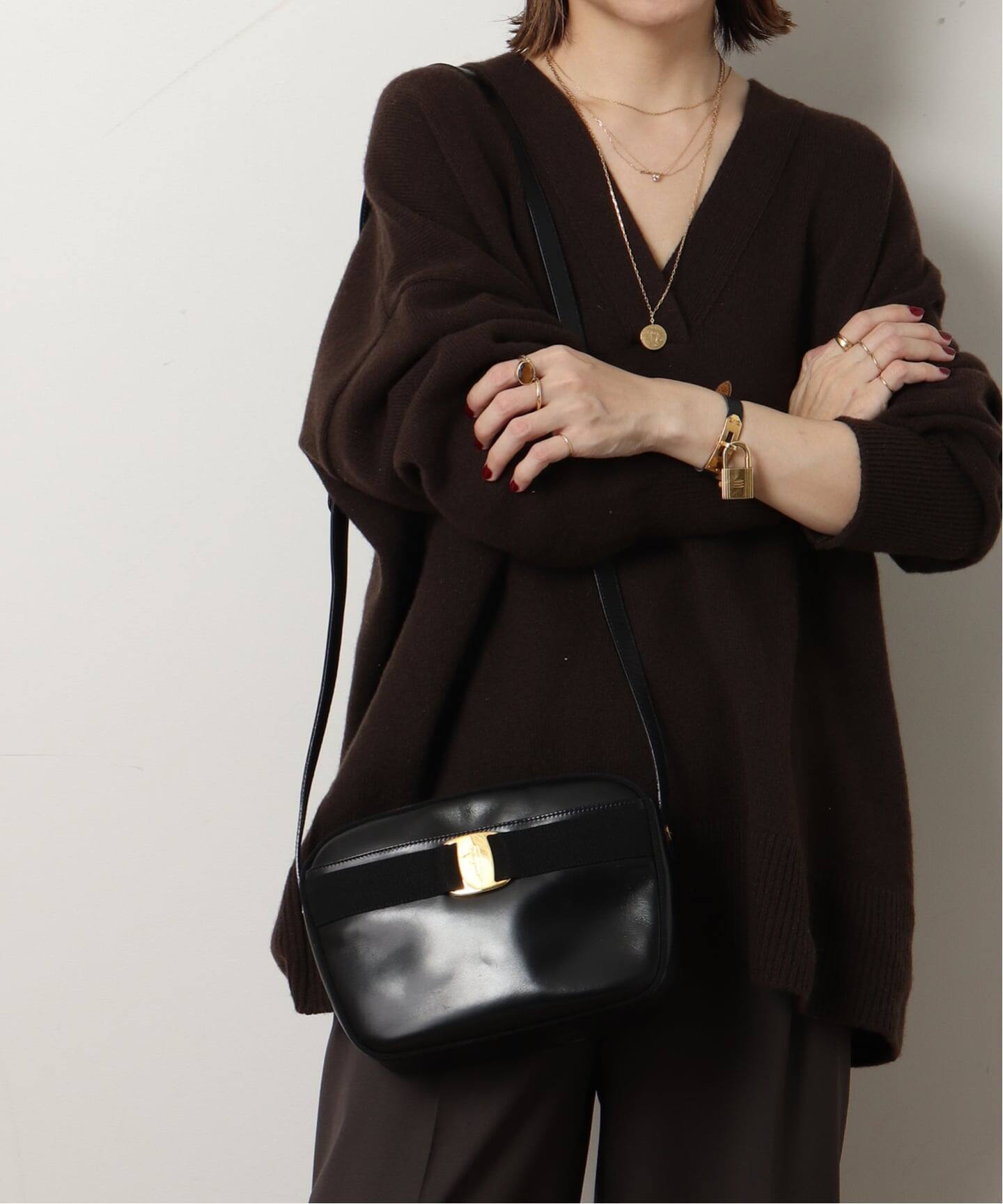 VINTAGE FERRAGAMO/フェラガモ】 Vara ショルダー バッグ（ショルダー