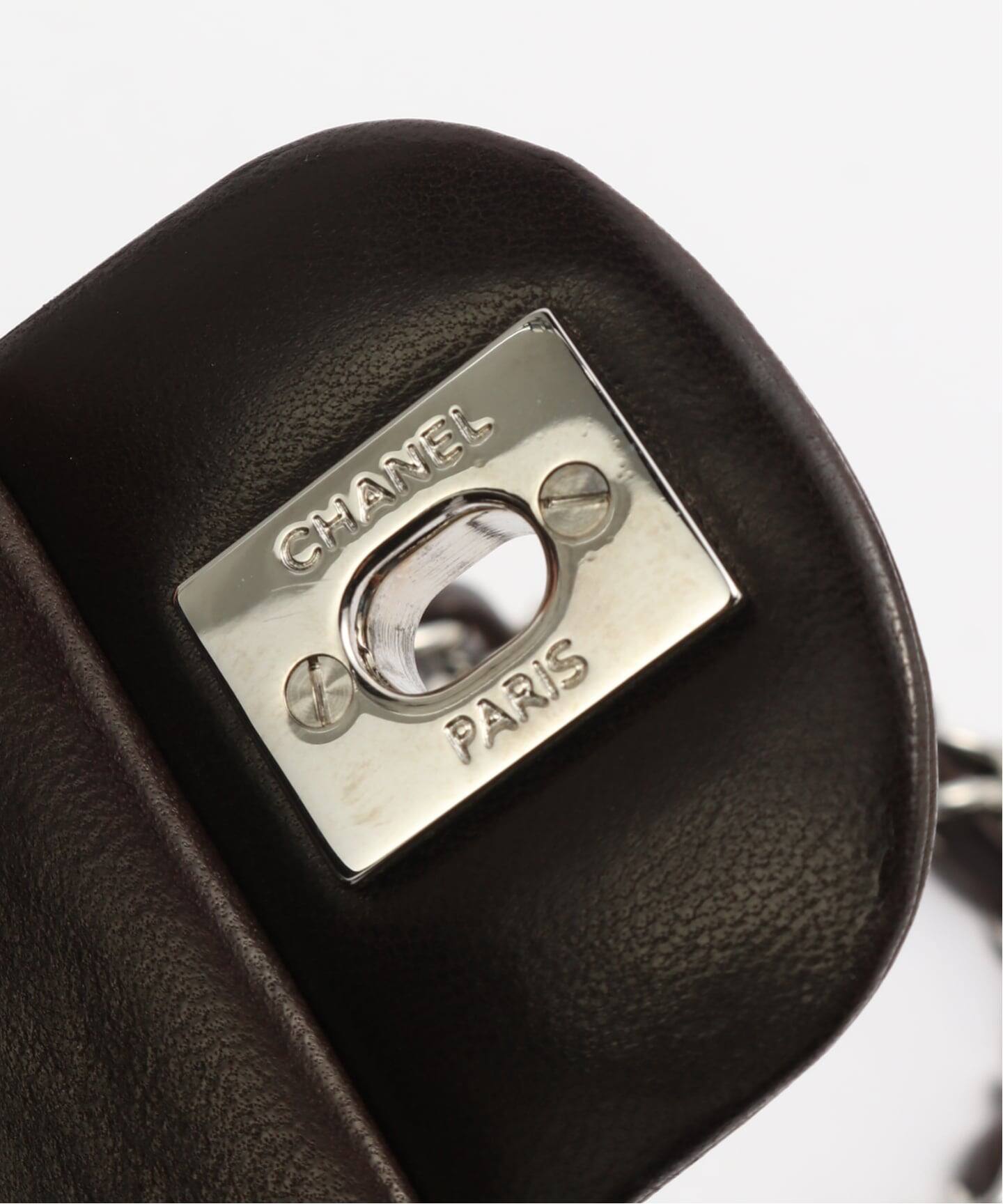 VINTAGE CHANEL/シャネル】 Matelasse チェーンショルダーバッグ 25