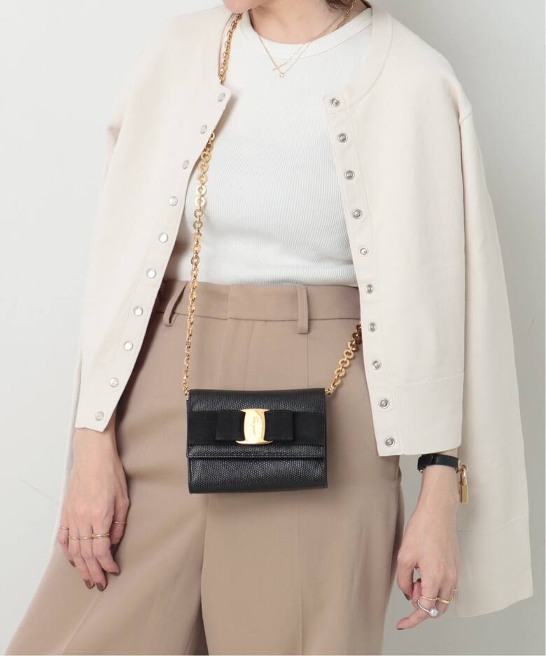VINTAGE FERRAGAMO/フェラガモ】 Vara ミニチェーンショルダーバッグ 
