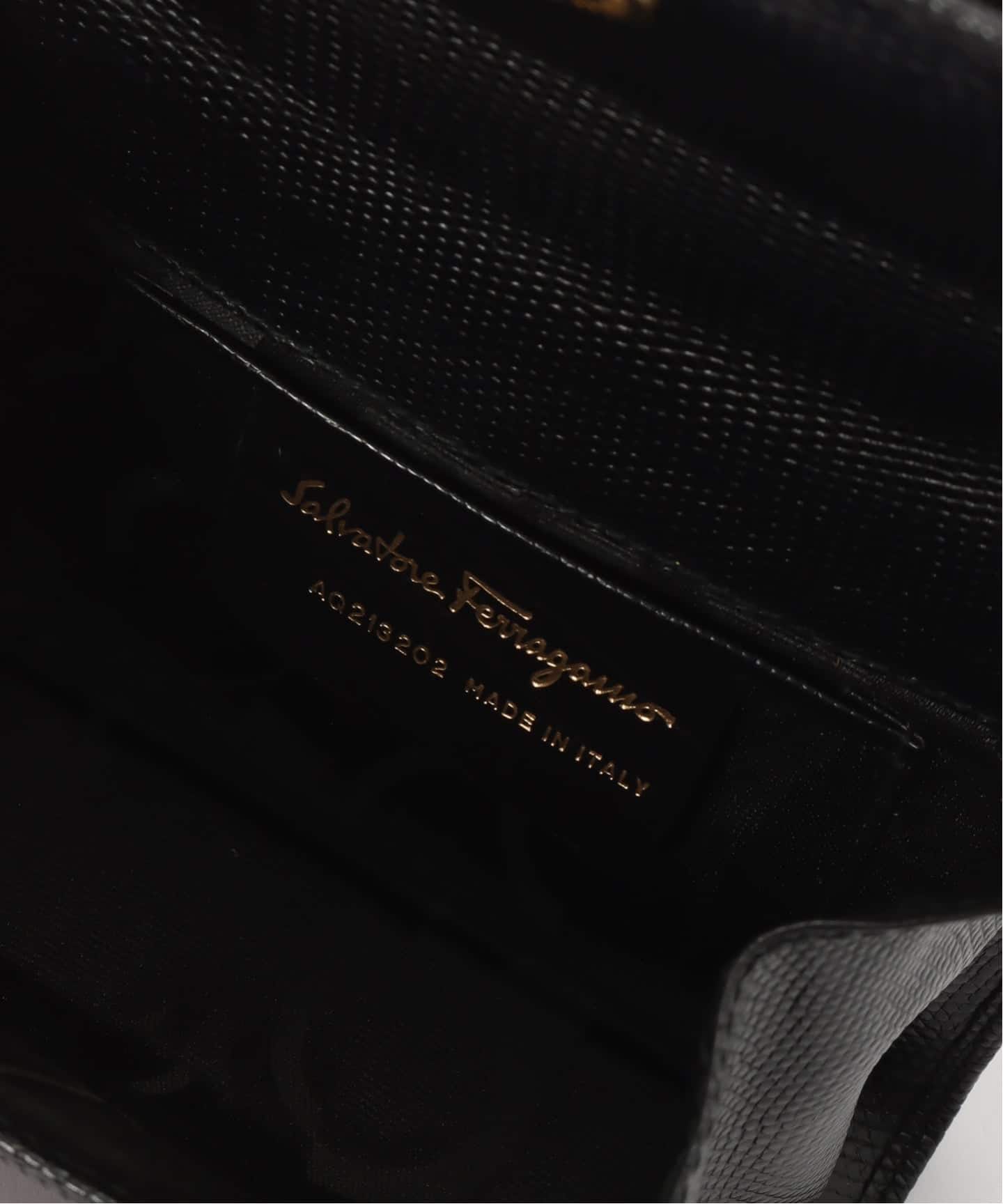 VINTAGE FERRAGAMO/フェラガモ】 Vara ミニチェーンショルダーバッグ