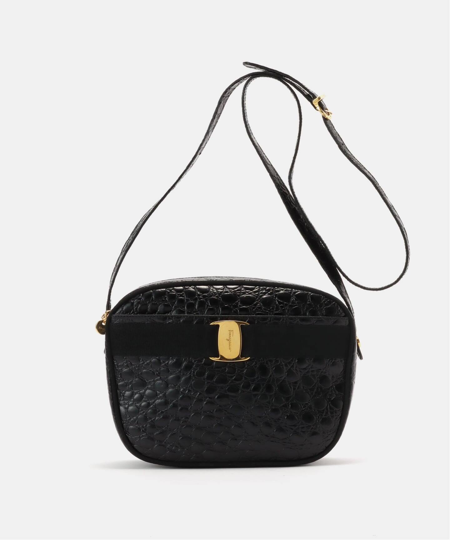 VINTAGE FERRAGAMO/フェラガモ】 Vara ショルダーバッグ 21