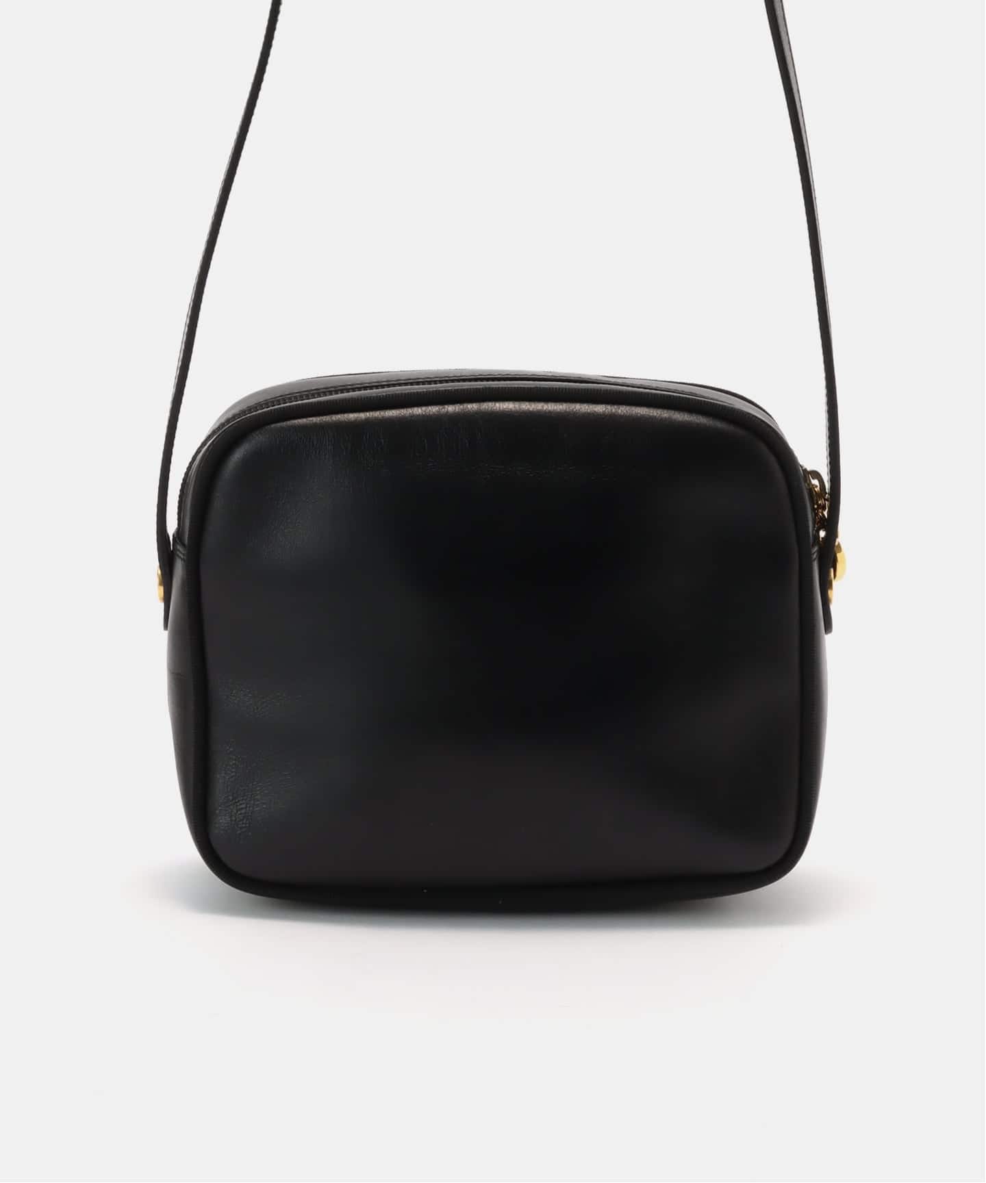 VINTAGE FERRAGAMO/フェラガモ】 Vara ショルダーバッグ 18