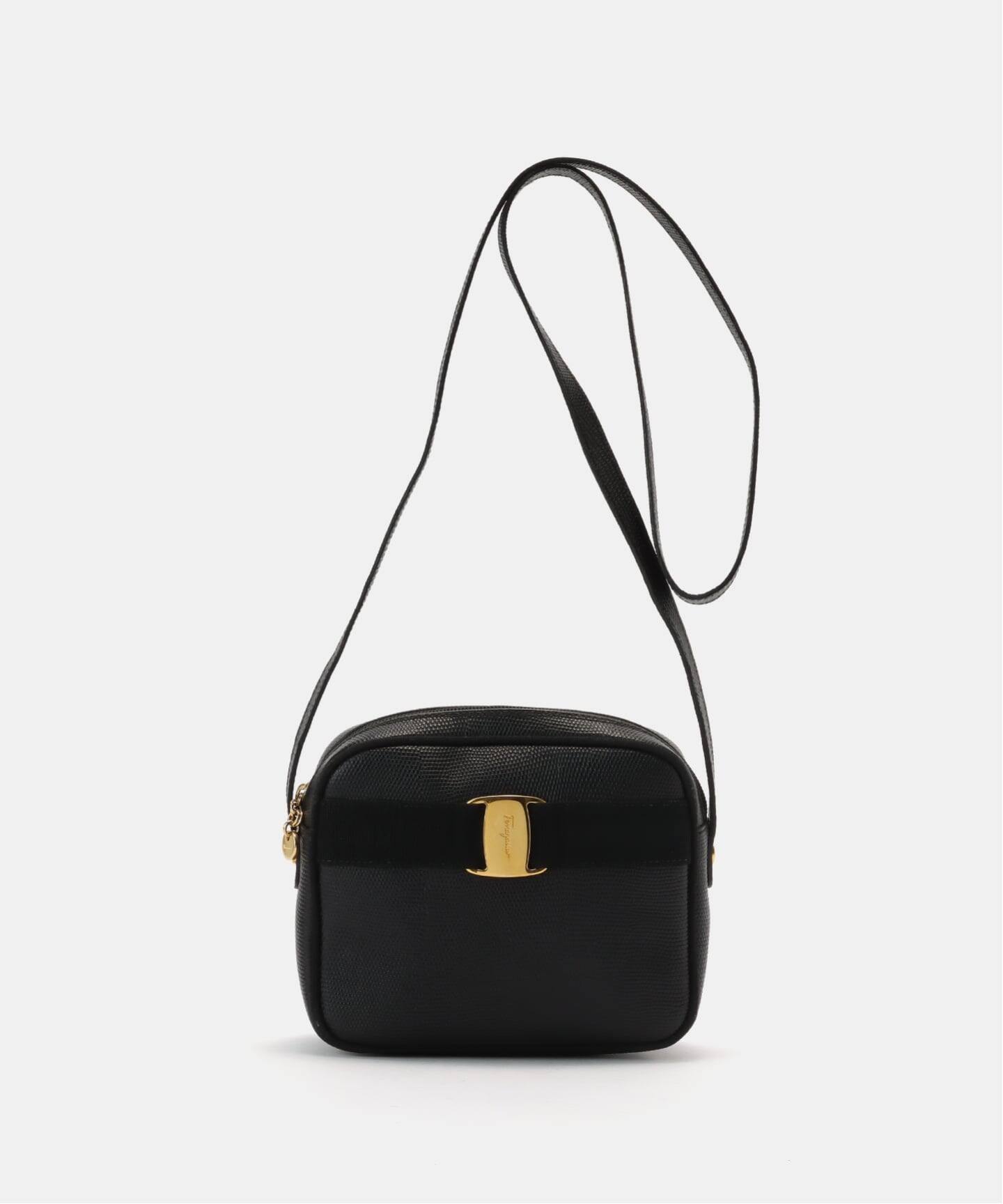 Ferragamoフェラガモ　VARAショルダーバッグ FERRAGAMO フェラガモ VARA レザー ミニ ショルダーバッグ
