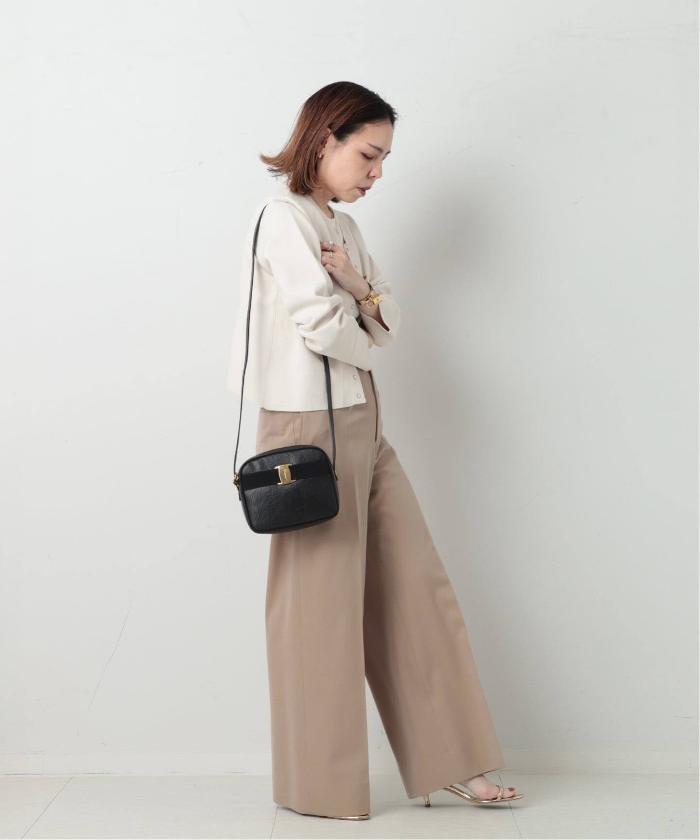 フェラガモ　ヴァラ　アンナ　ショルダーバッグ VINTAGE FERRAGAMO/フェラガモ】 Vara ショルダーバッグ（ショルダー