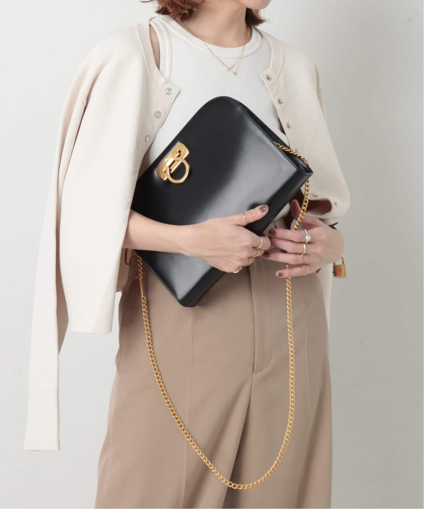 VINTAGE FERRAGAMO/フェラガモ】Gancini チェーンショルダーバッグ