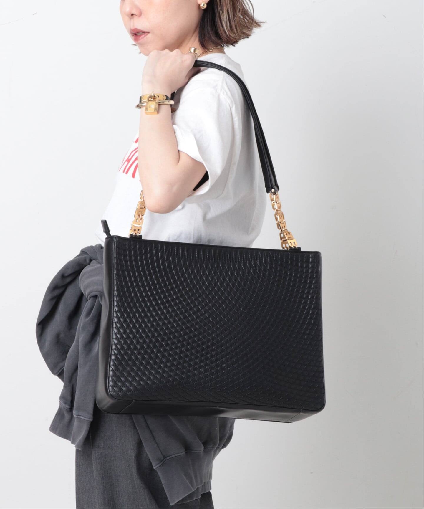 BALLYバリー　チェーンショルダーバッグ　ライオン VINTAGE BALLY/バリー】チェーンショルダーバッグ（ショルダーバッグ