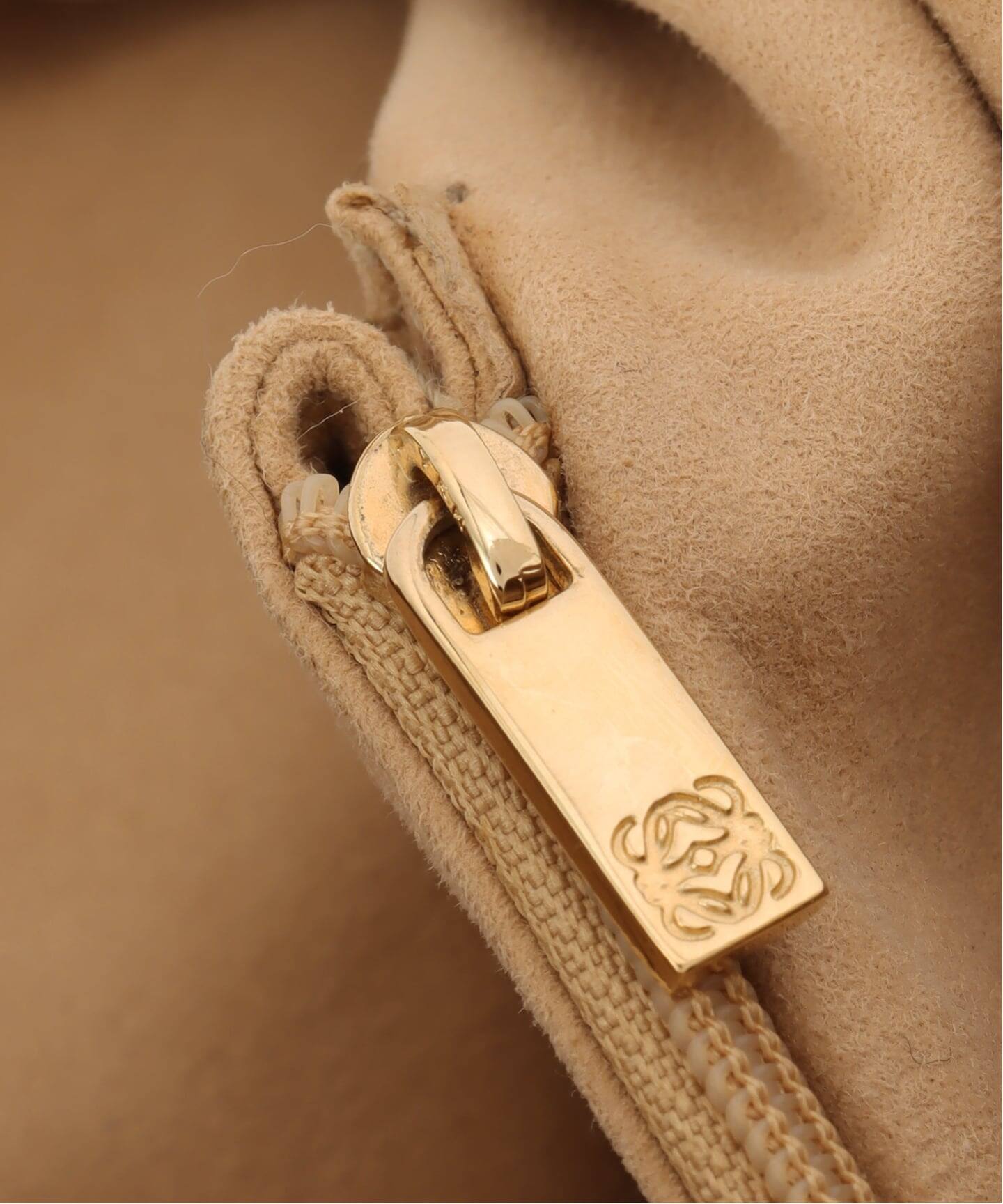 VINTAGE LOEWE/ロエベ】ショルダーバッグ（ショルダーバッグ
