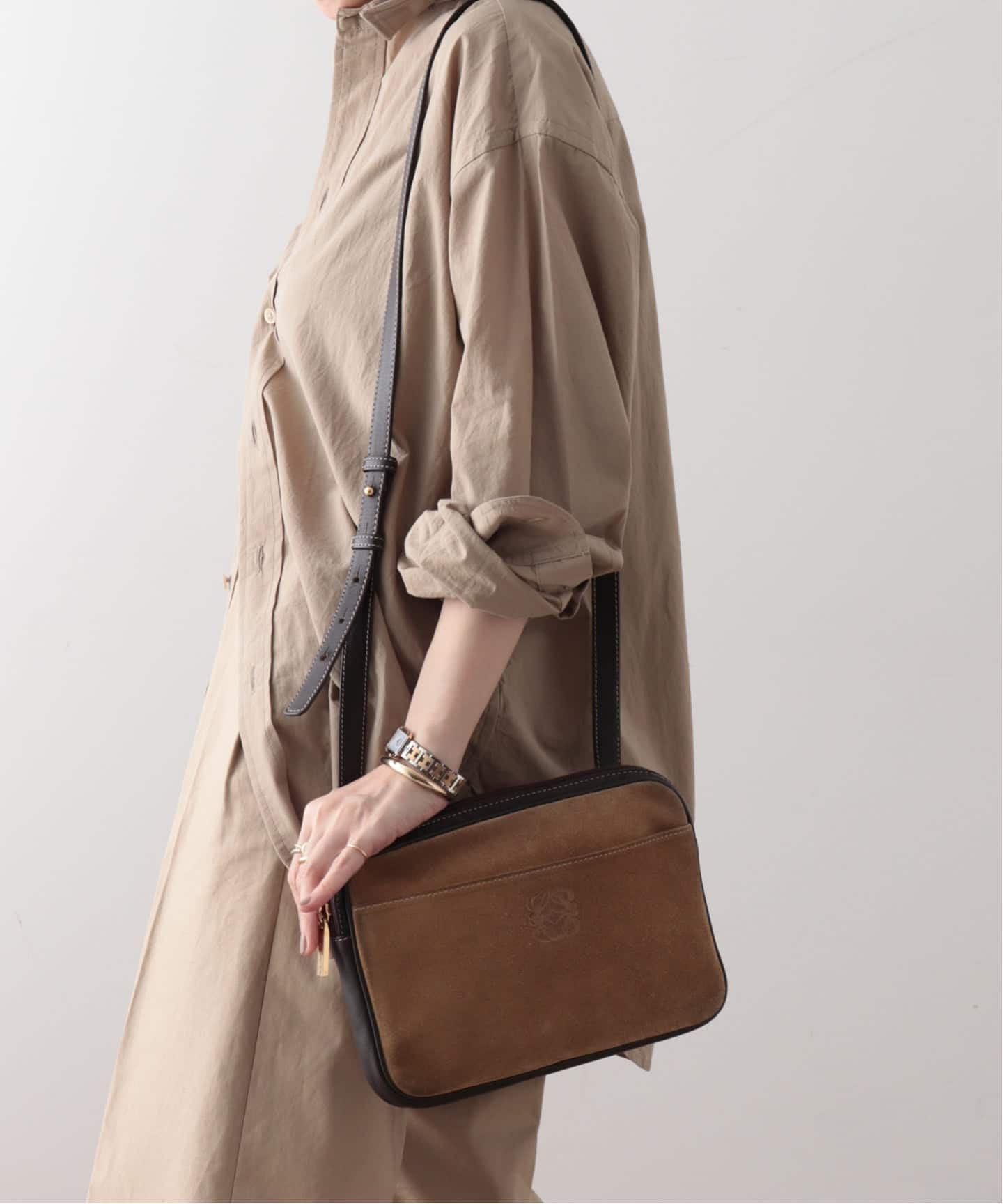 希少♡LOEWE ロエべ アナグラム スエード レザー ショルダーバッグ 茶 VINTAGE LOEWE/ロエベ】ショルダーバッグ anagram suede（ショルダー