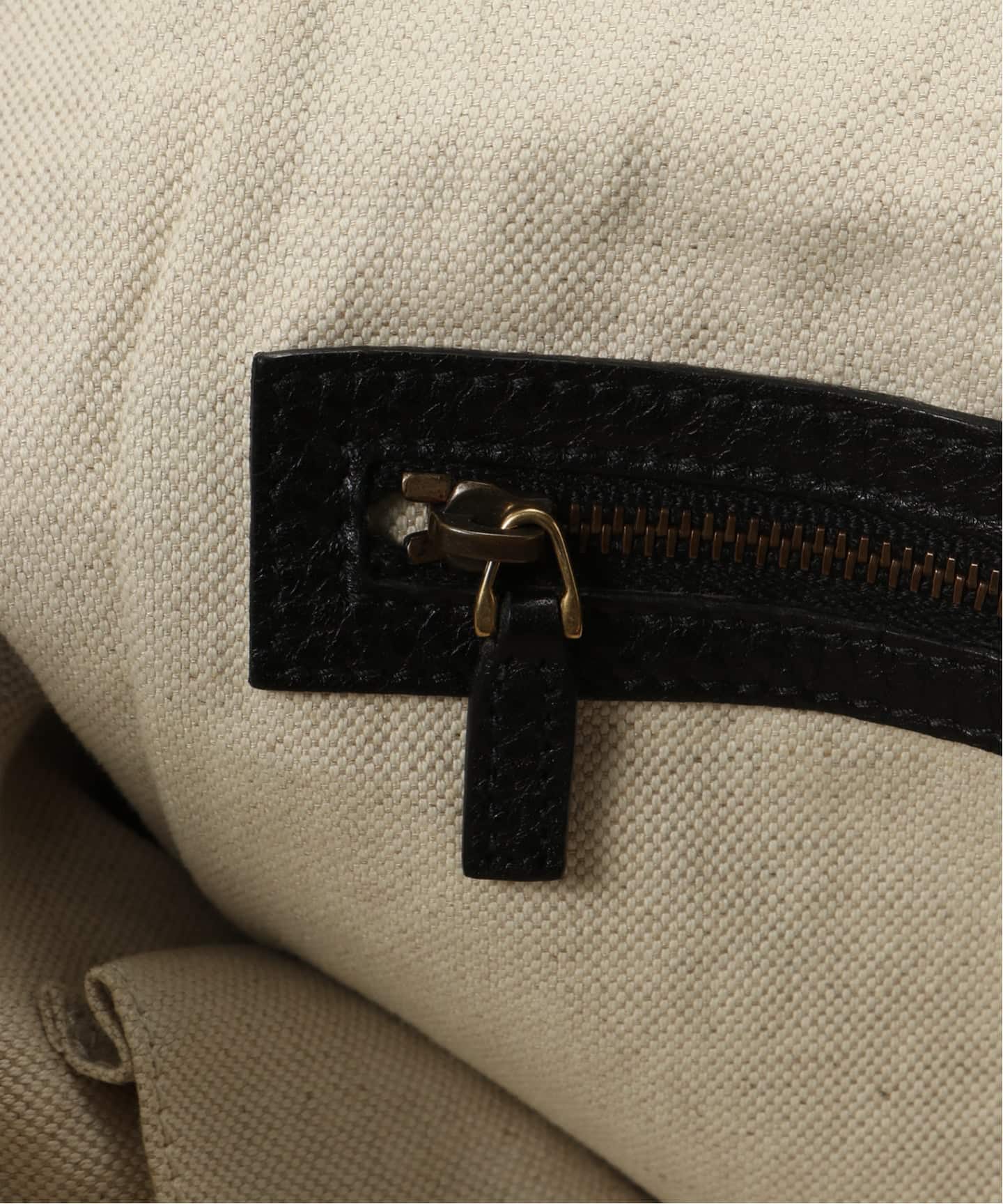 VINTAGE GUCCI/グッチ】ショルダーバッグ（ショルダーバッグ