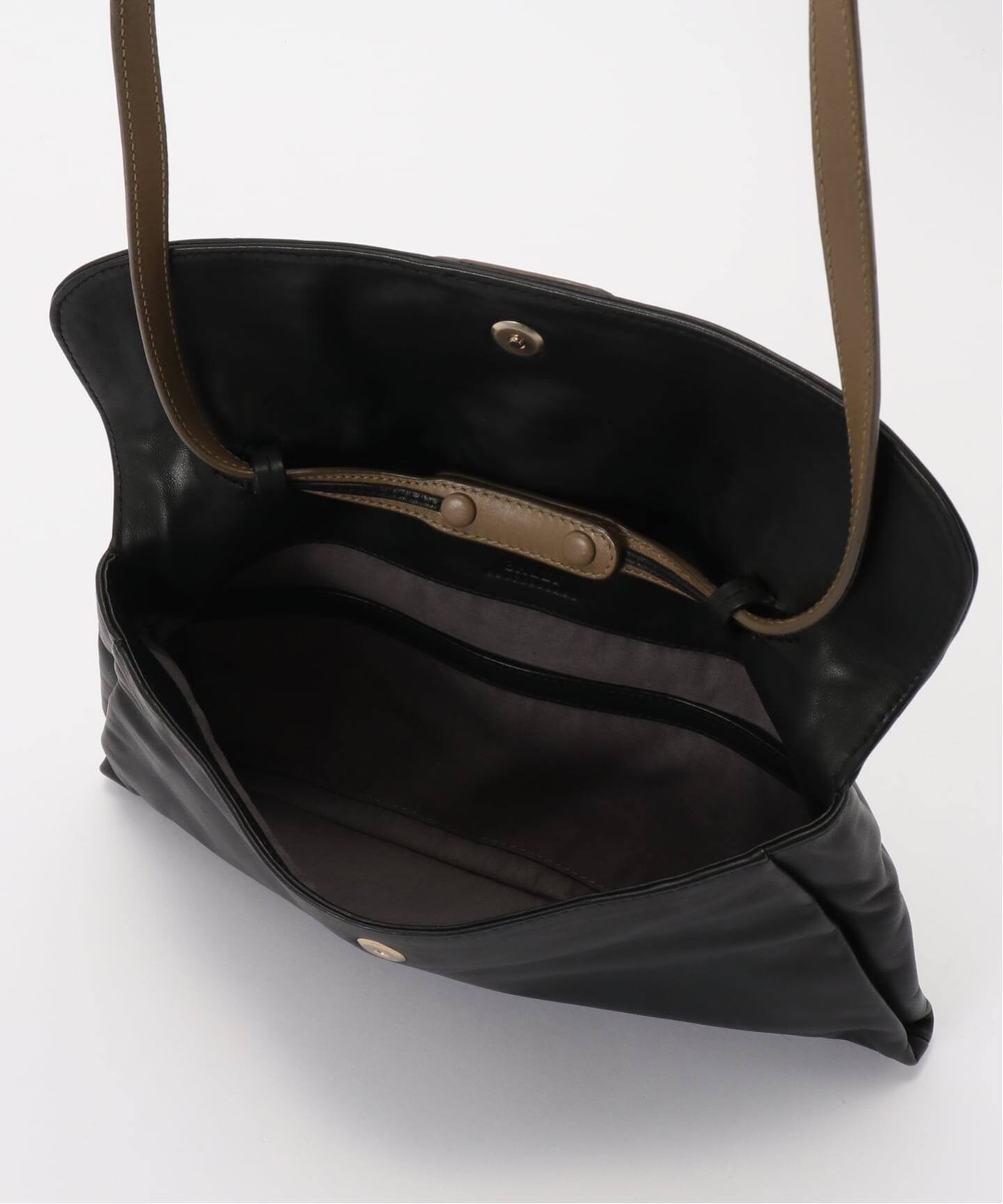 美品!バリー/BALLY/ショルダーバッグ/スリーストライプ/フラップ 