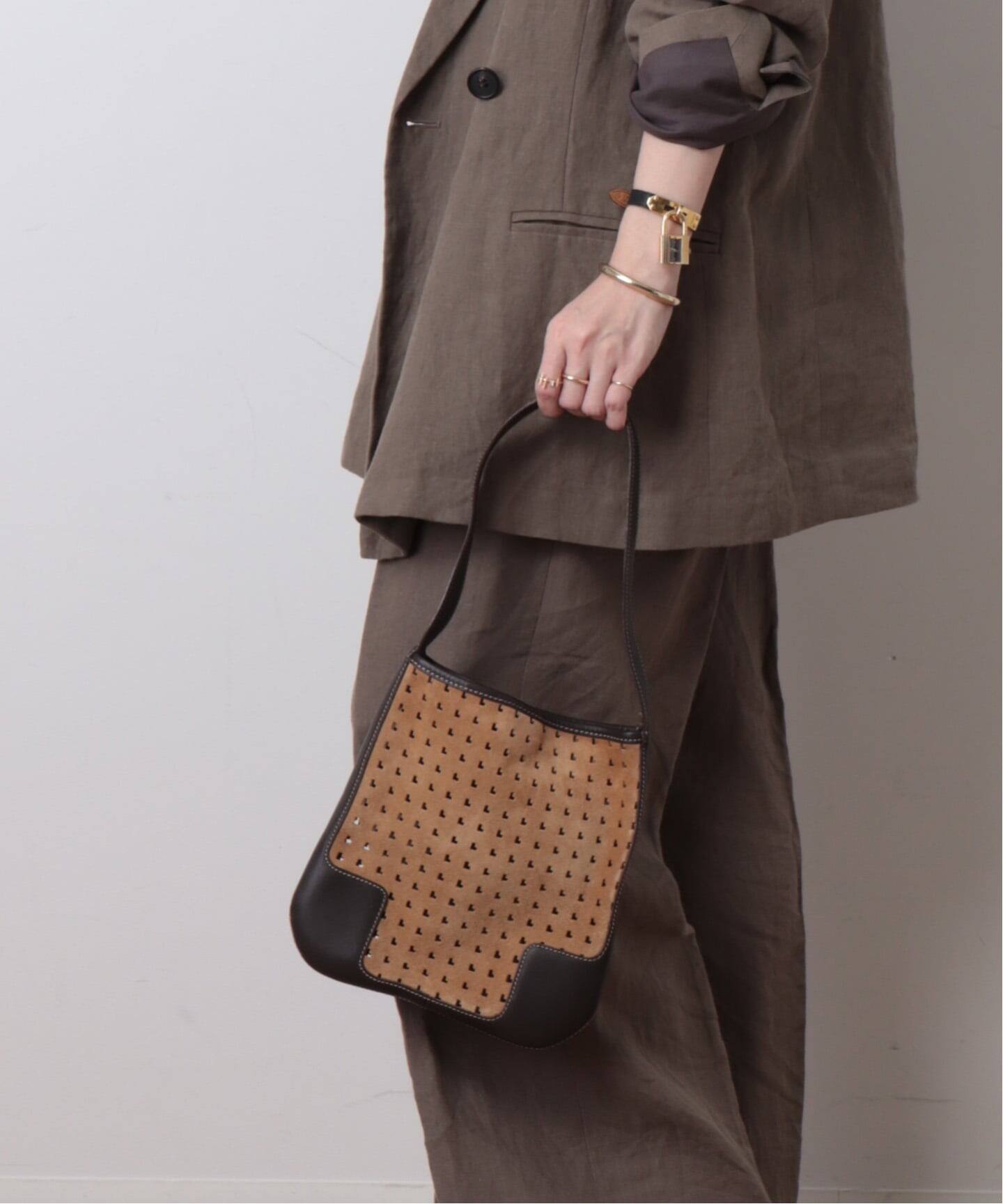 VINTAGE LOEWE/ロエベ】ショルダーバッグ punching suede（ショルダー 