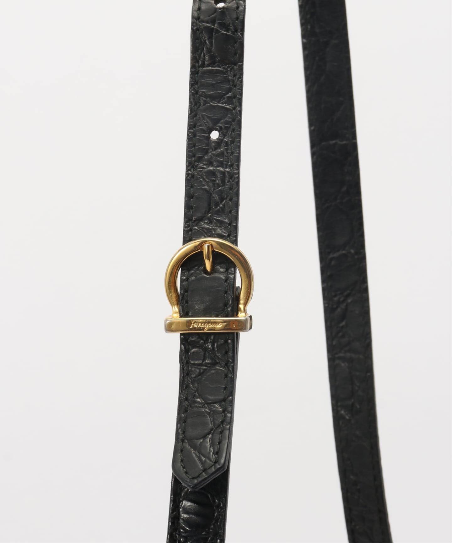 VINTAGE FERRAGAMO/フェラガモ】 Vara ショルダーバッグ（ショルダー