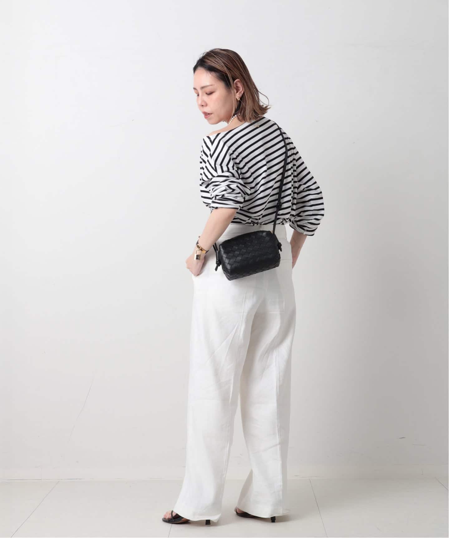 BOTTEGA VENETA/ボッテガ ヴェネタ】Loop camera bag small BOTTEGA VENETA/ボッテガ ヴェネタ】Loop camera bag small
